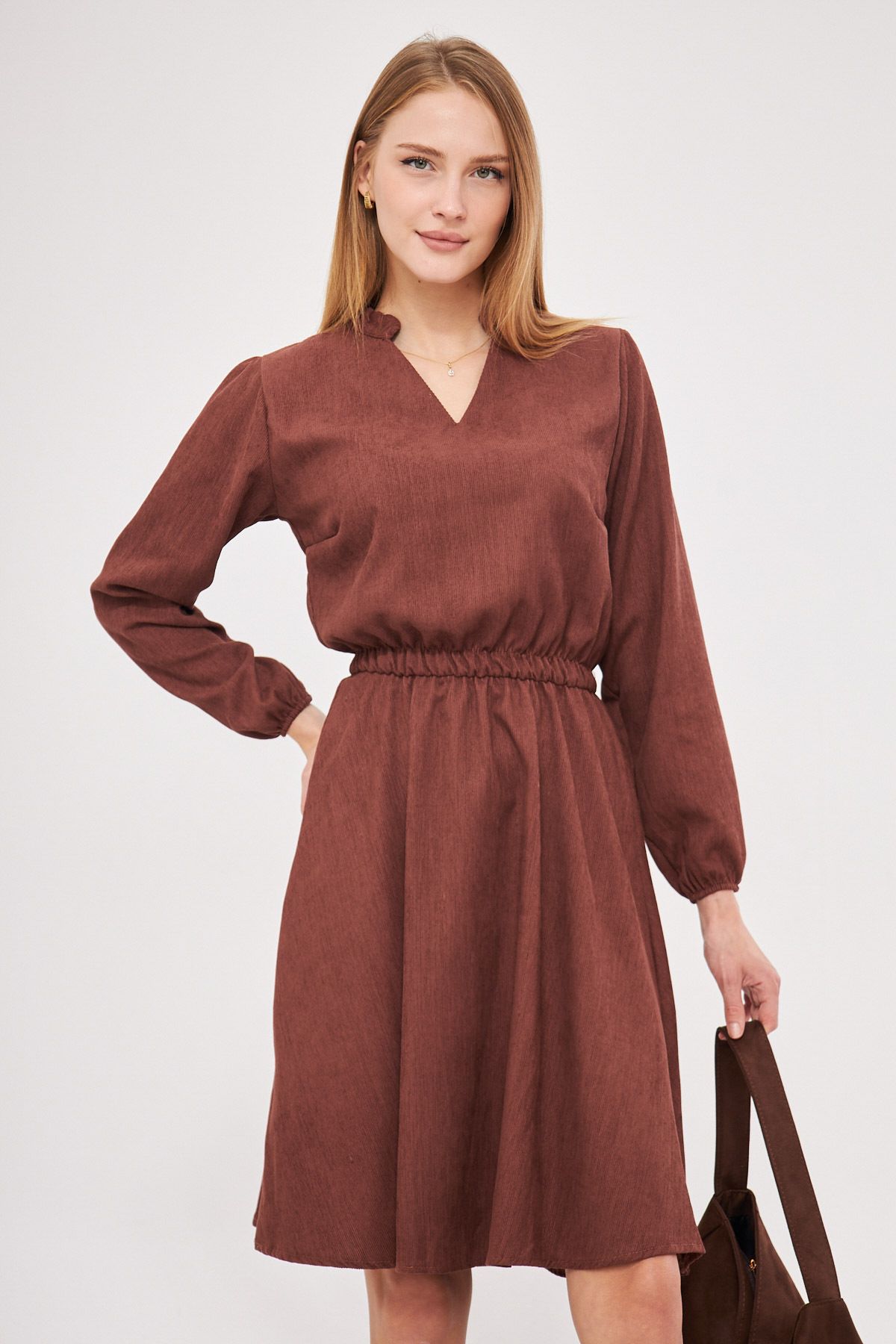 Female Coffee Velvet V-Yaka Waist Fine Wick with Rubber Red Clash Dress ARM-25K001049