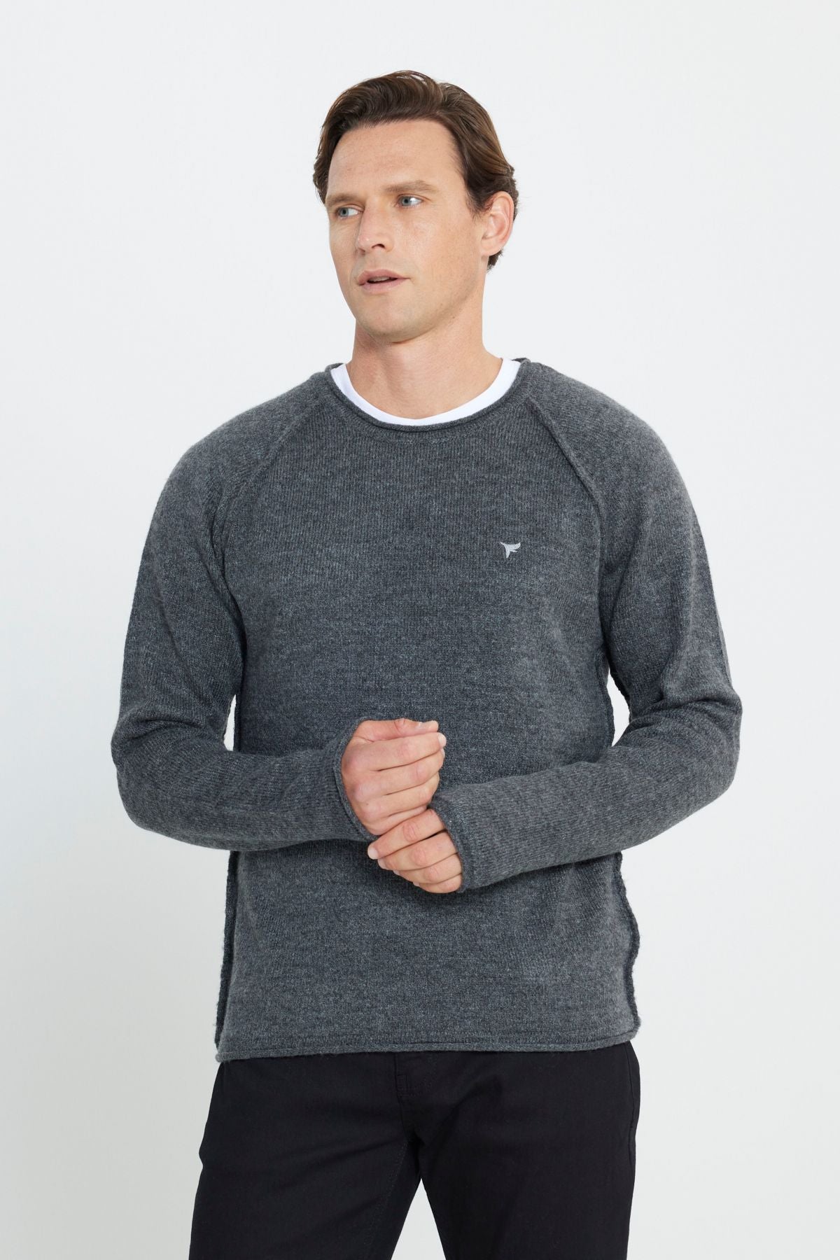 Men's anthracite standard fit normal cut Normal cut bike collar -shrine soft textured knitwear sweater