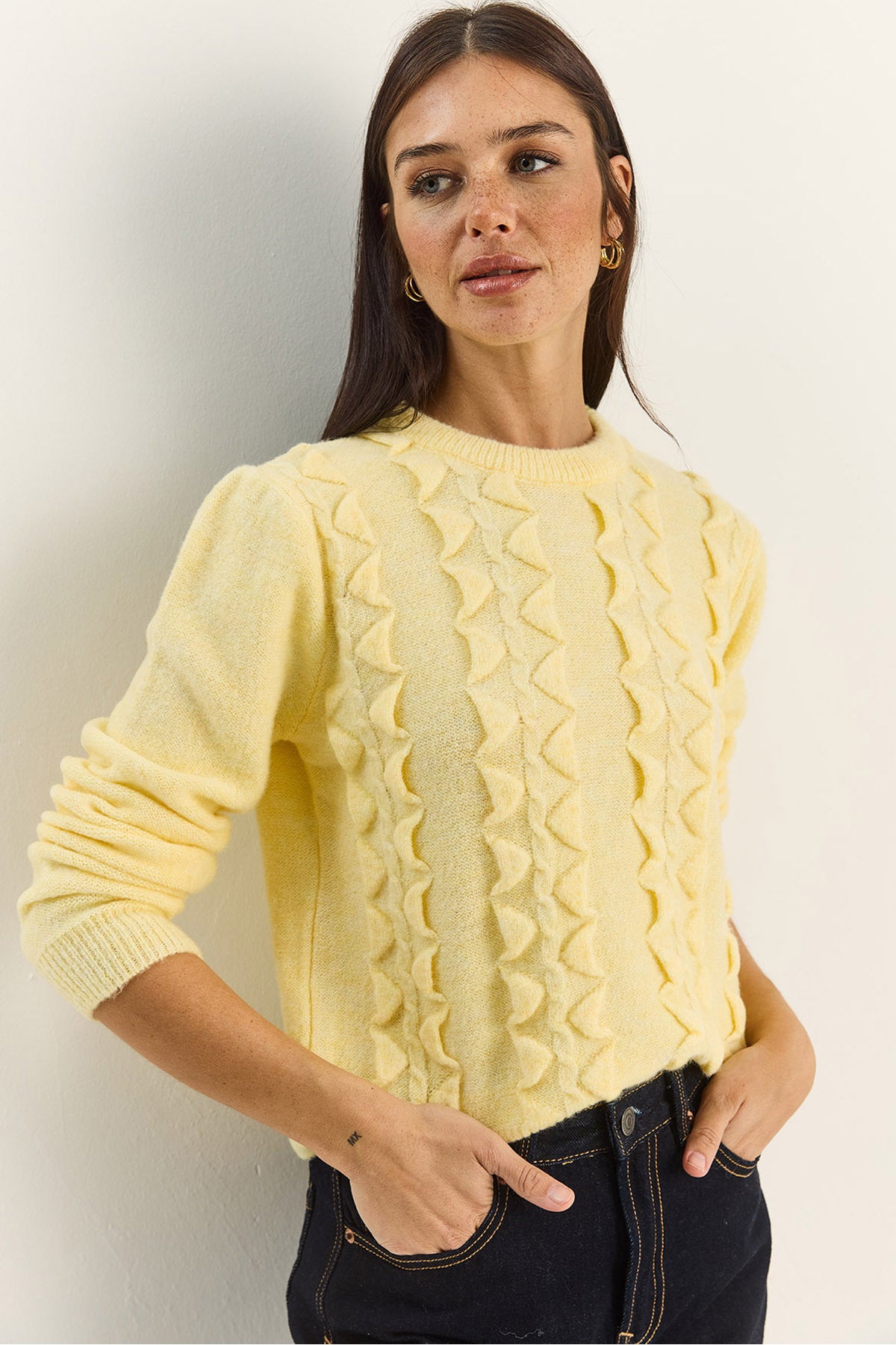 Women's Crew Neck Frilly Soft Knitwear Sweater 60261184