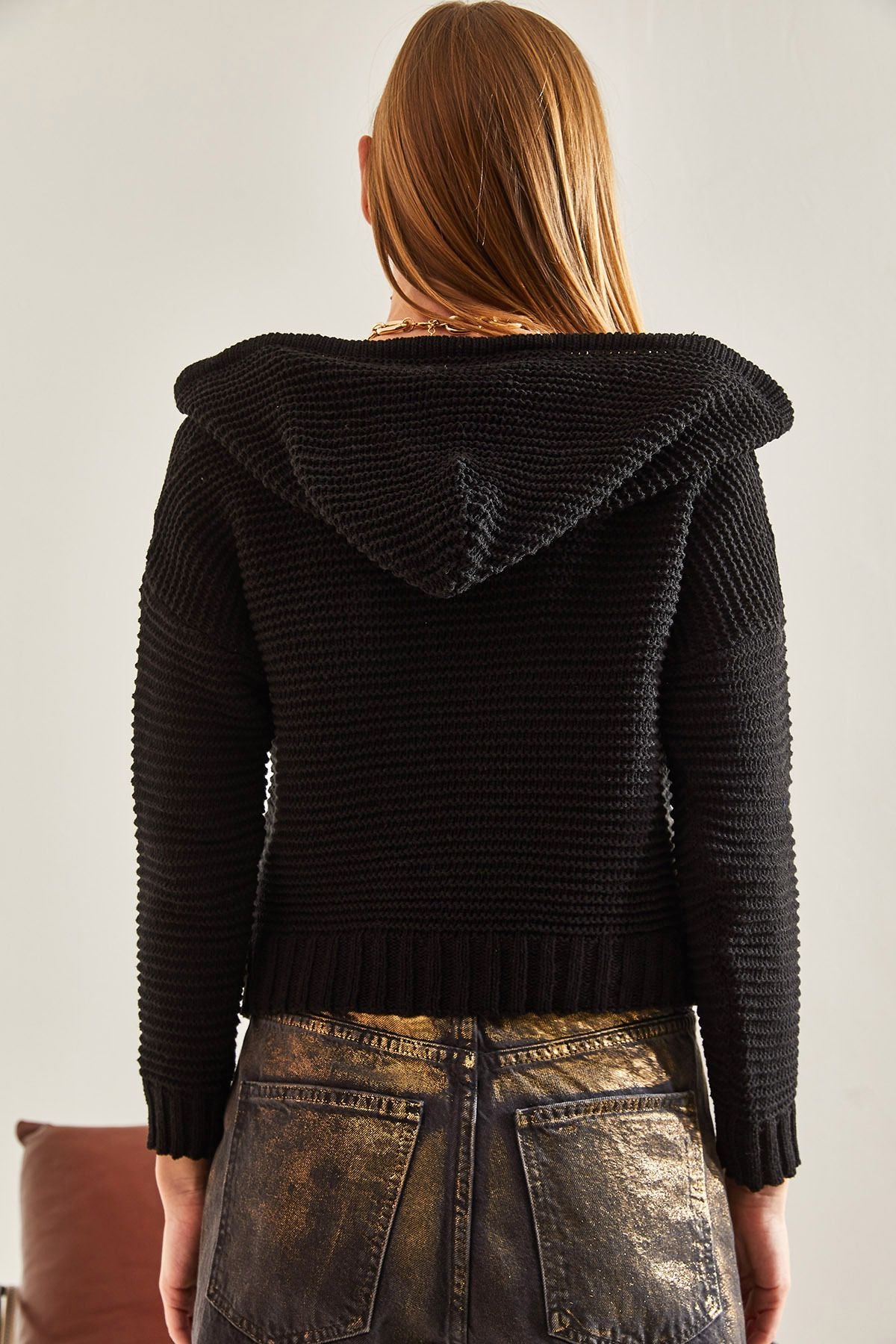 Woman Hooded Lacked Knitwear Sweater