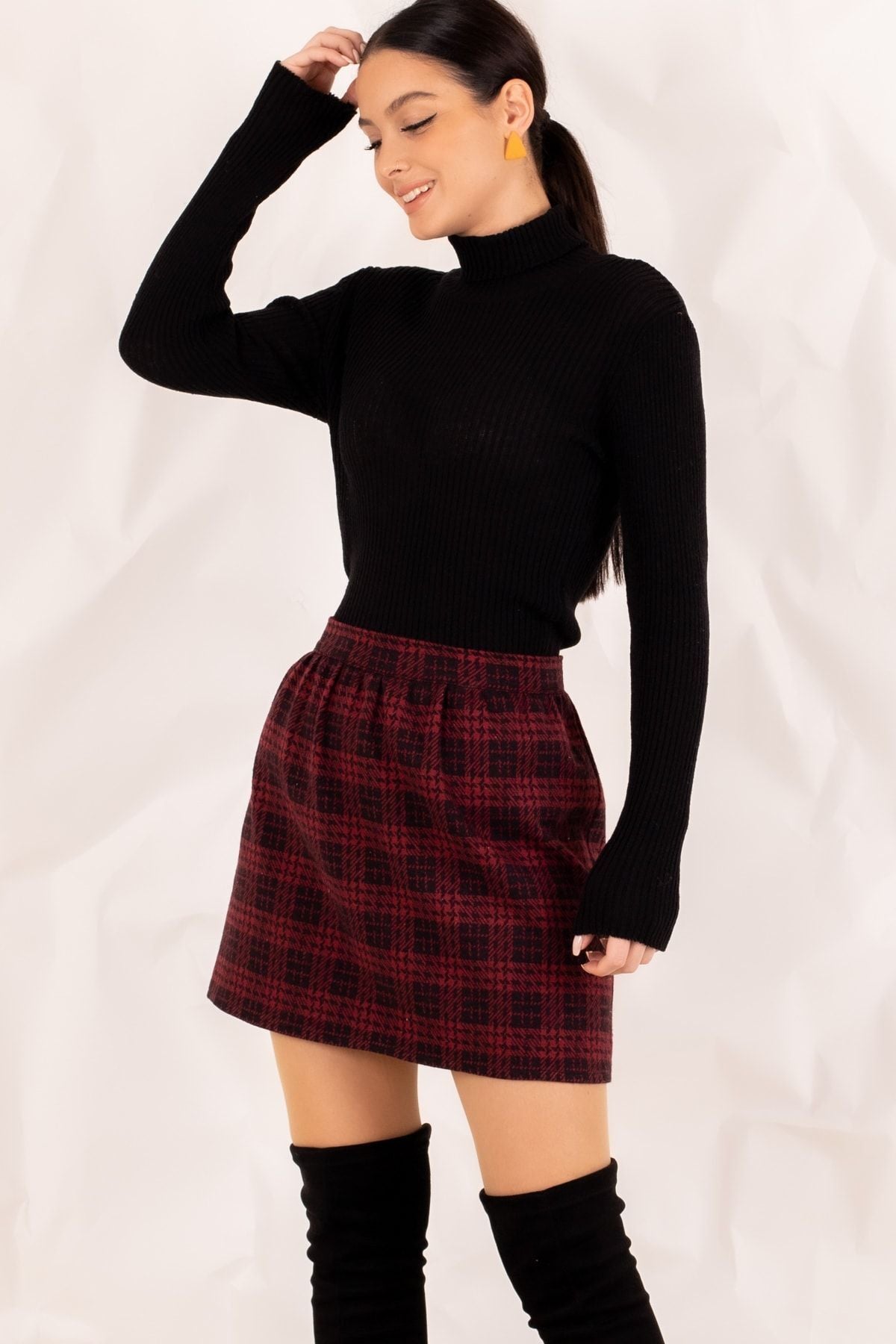 Woman Bordeaux Kareli Waist Waist Tire Short Skirt ARM-20K001096