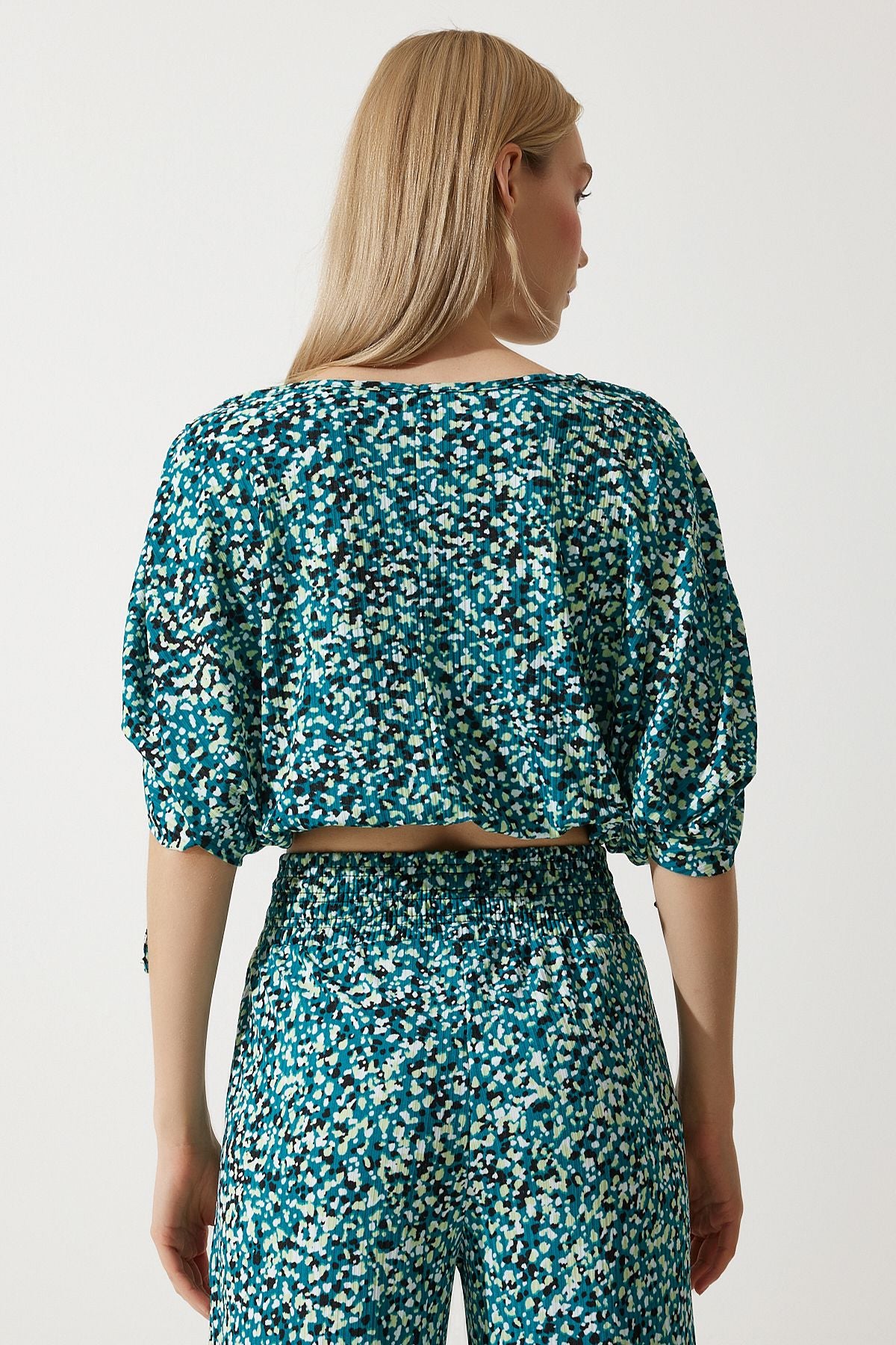 Female Green Patterned Blouse Palazzo Knitting Set MC00264