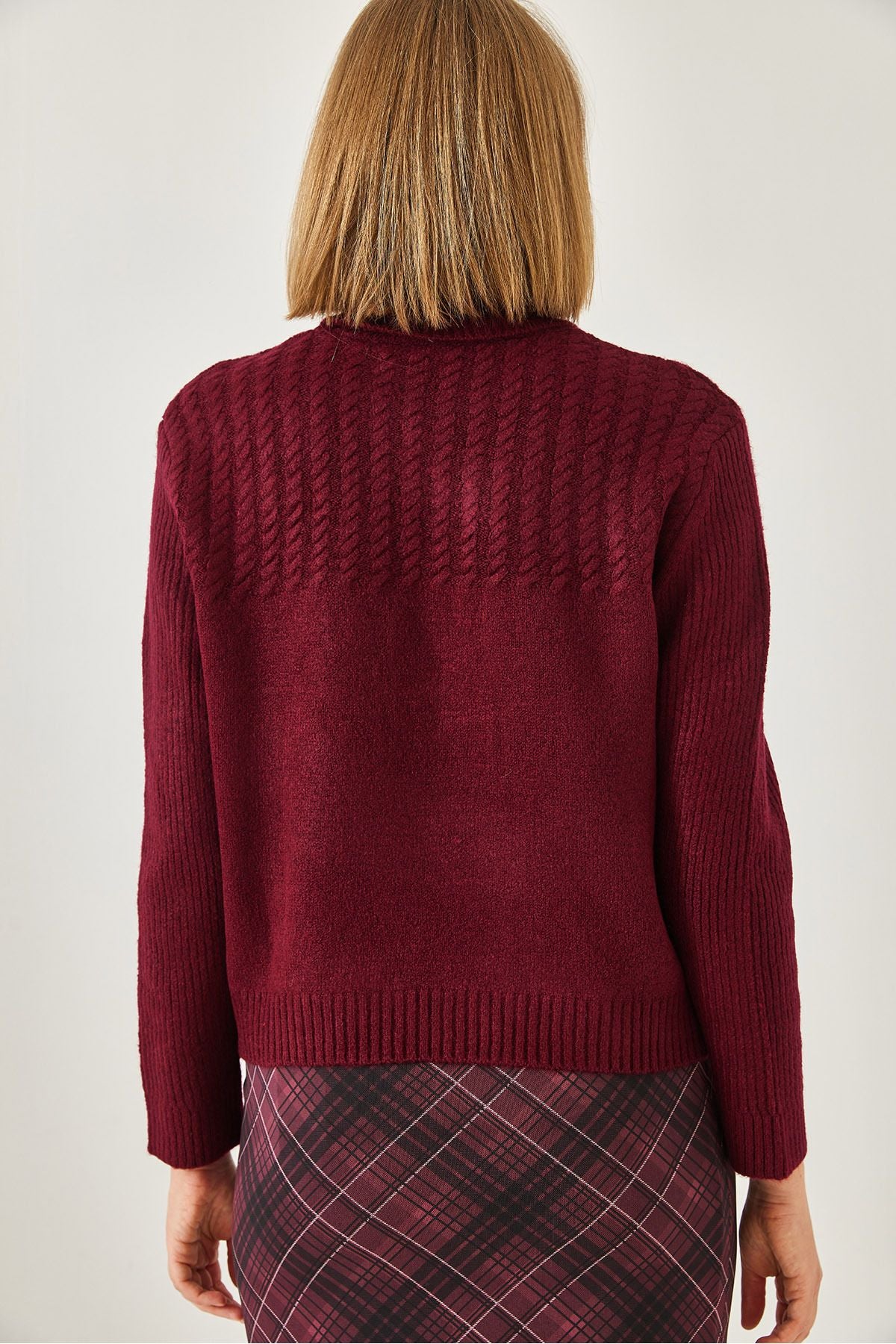 Female Fisherman's collar tassel knitwear sweater 20246931
