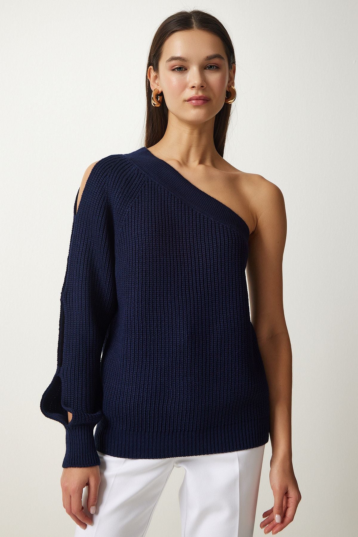 Women's Navy blue window detailed one arm knitwear sweater pf00059