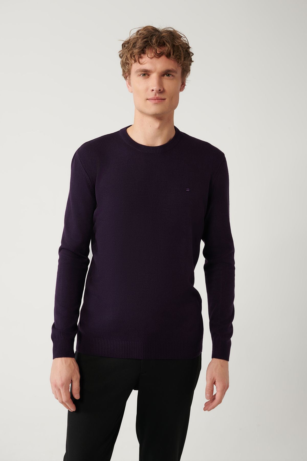 Male Pins Bike collar Follow -up knitwear sweater E005000