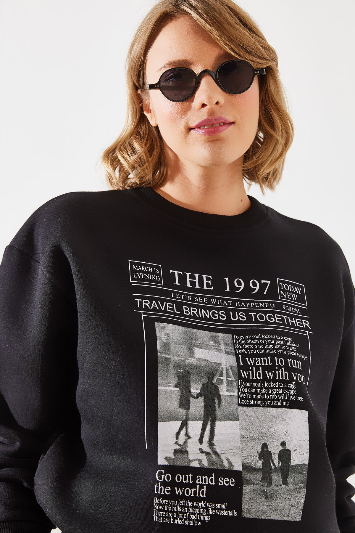 Women's Three Thread Raster The 1997 Printed Sweatshirt MBHS009 60601009