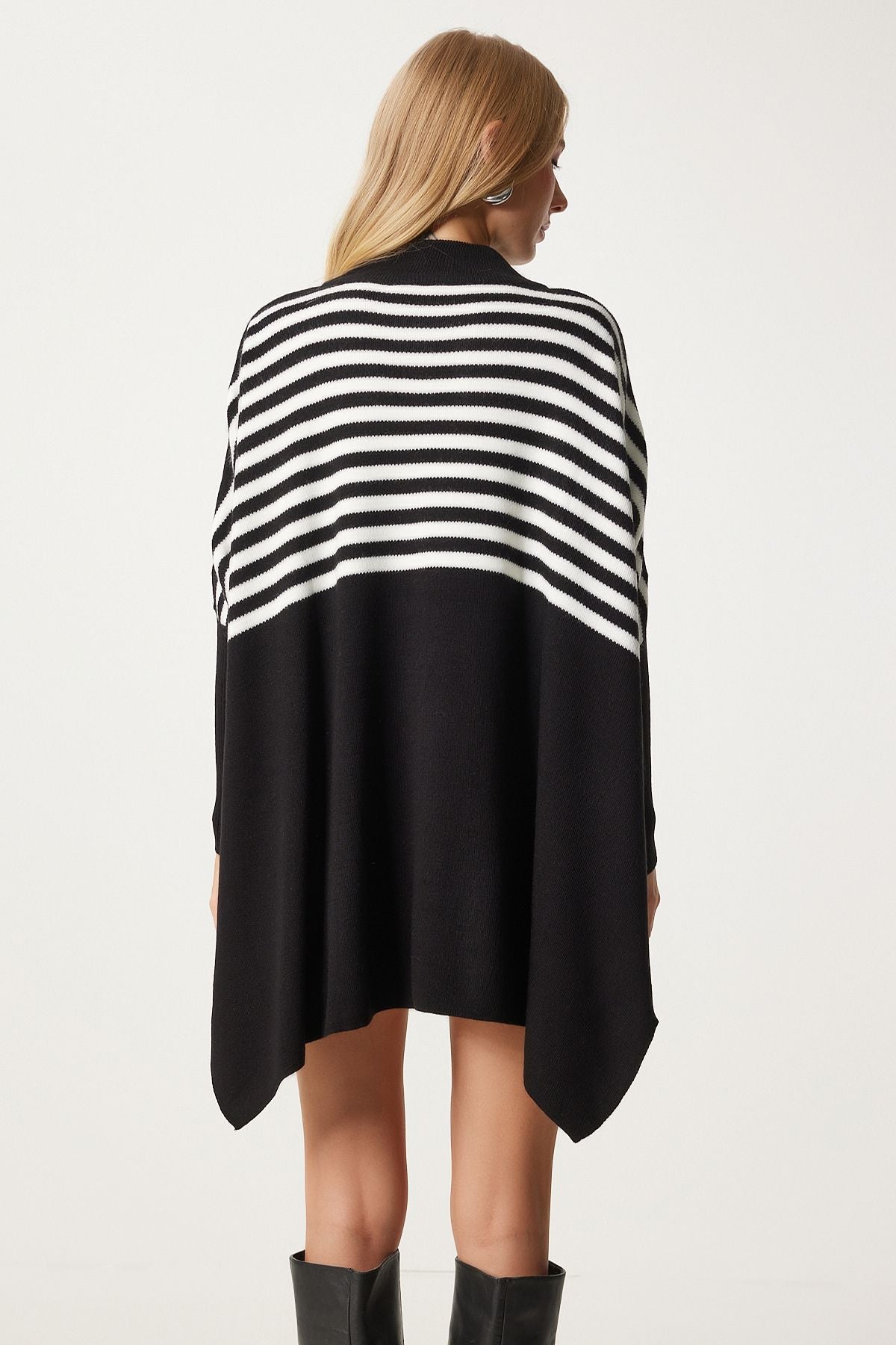 Women's black striped side slit overlawing poncho sweater DD01336