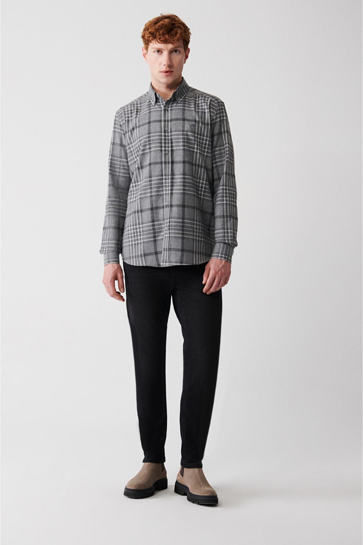 Men's gray button collar plaid flannel shirt A32Y2062
