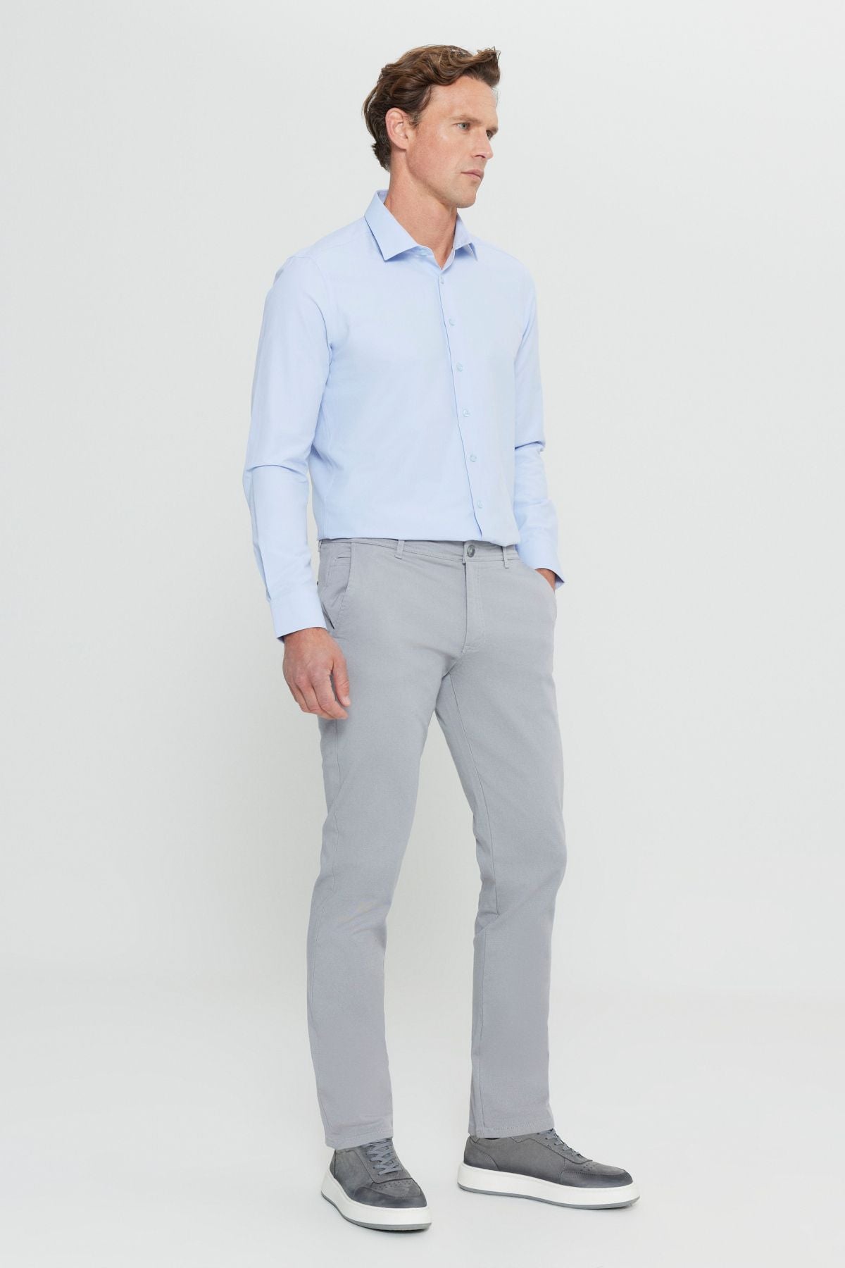 Men's gray slim fit narrow cutting side pocket cotton flexible chino pants
