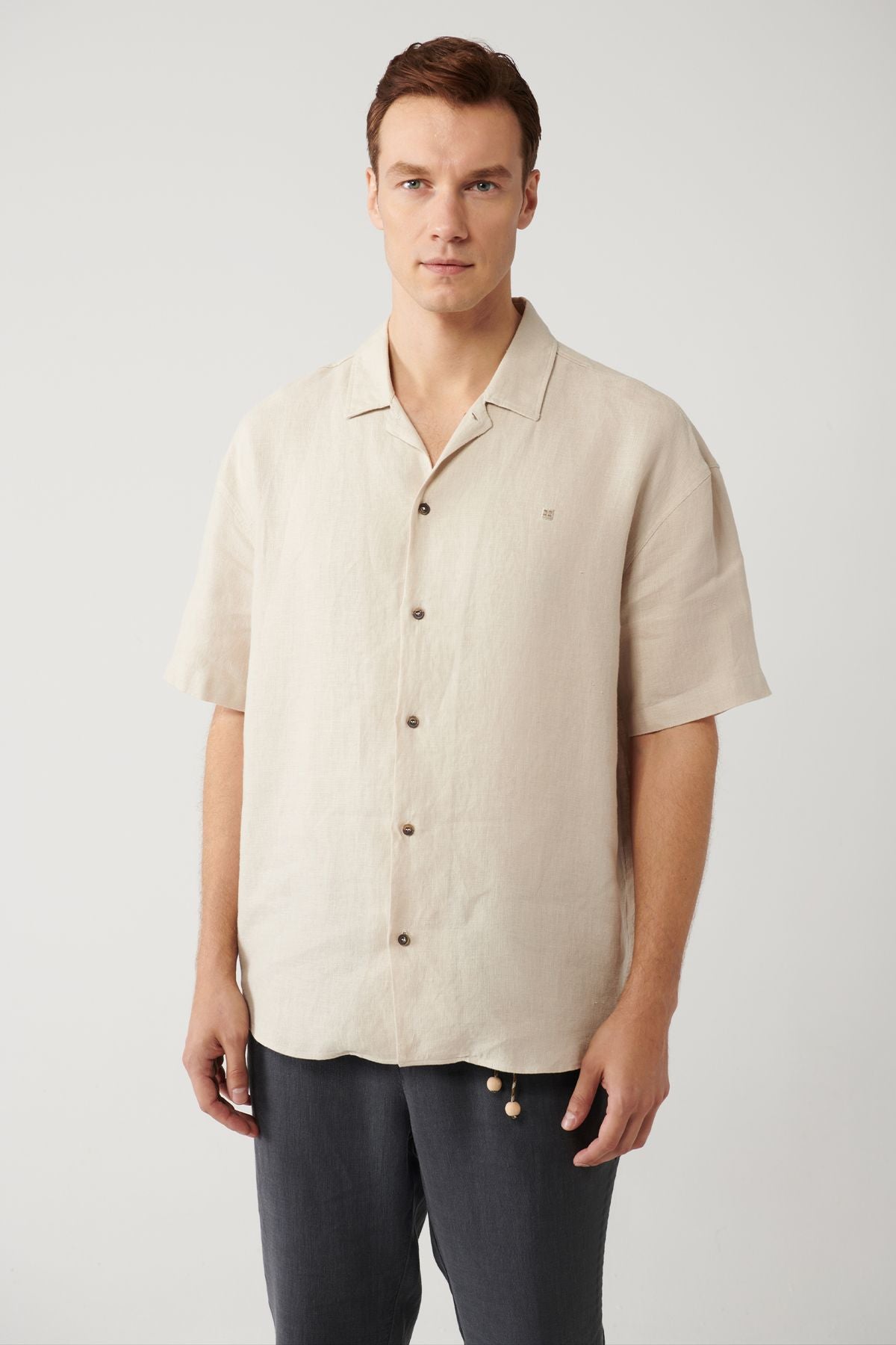 Men's Beige Apace Neck 100 %Linen Short Sleeve Shirt A41y2209