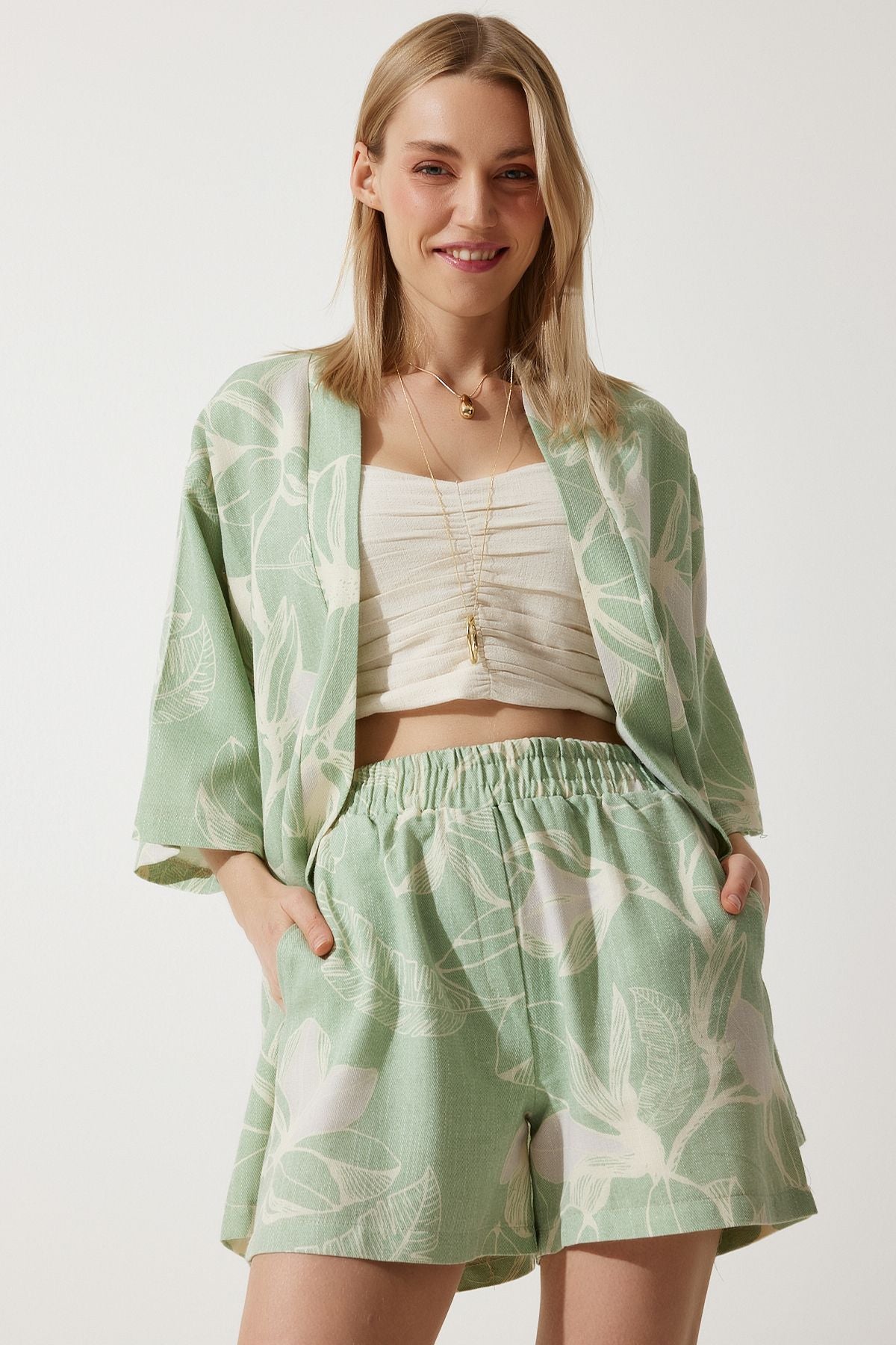 Women's Cagla Green Tropic Patterned Summer Ham Kimono Shorts BP00157