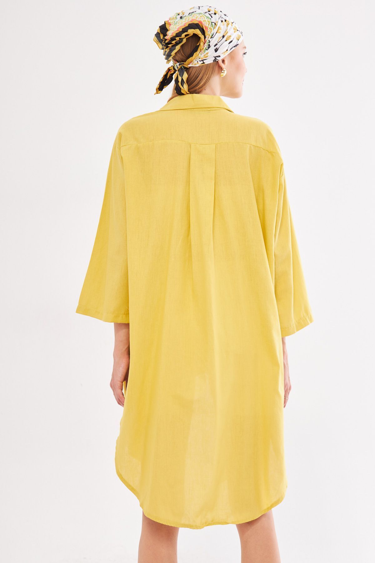 Female yellow front-binding thin linen fabric midi height kimono shirt ARM-24Y001081
