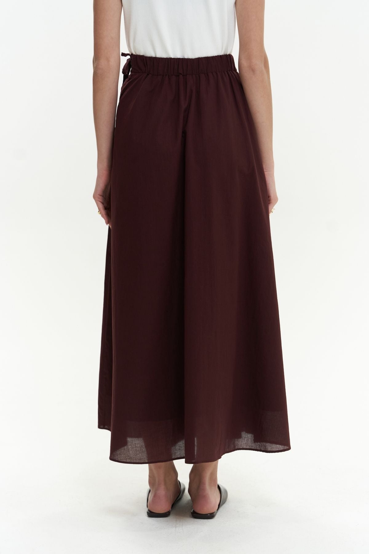 Aida rope detail pleated burgundy skirt