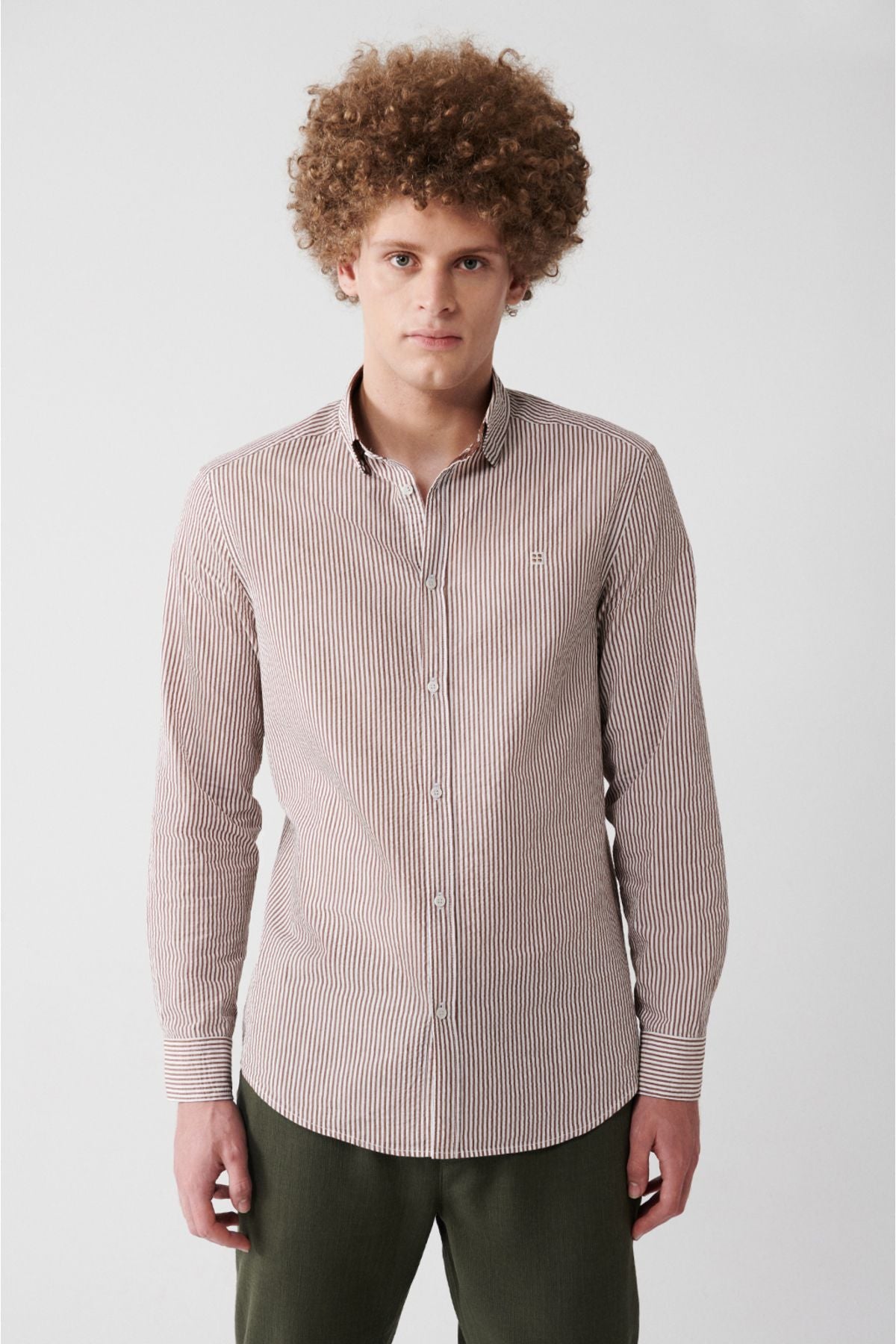 Men's Brown Seersucker Bottle buttoned collar striped shirt A31y2084