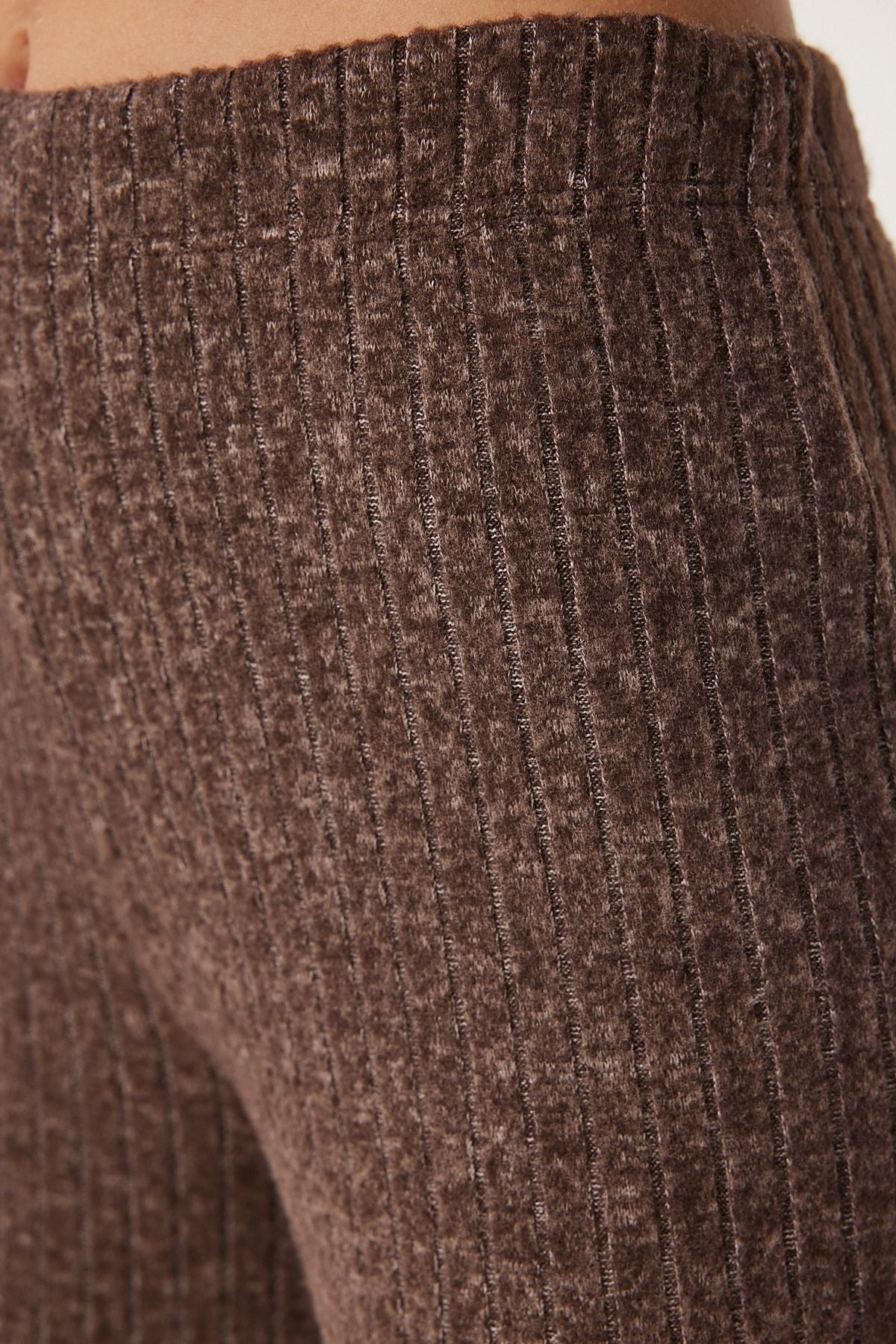 Female brown comfortable wick knitted blouse trousers set RG00047