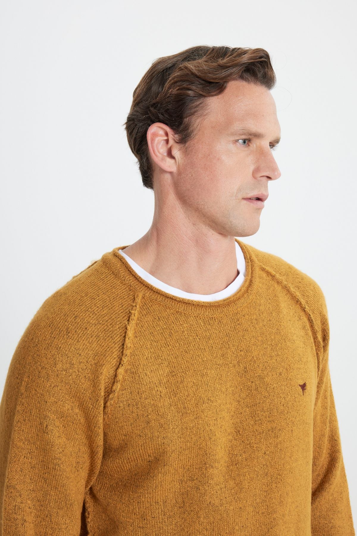 Men's mustard standard fit normal cut normal bike collar chart soft textured knitwear sweater