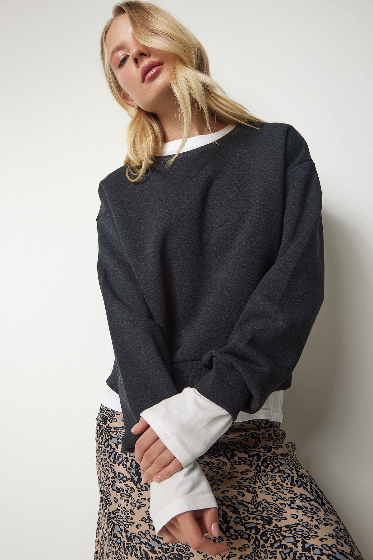 Crop Sweatshirt UB00179