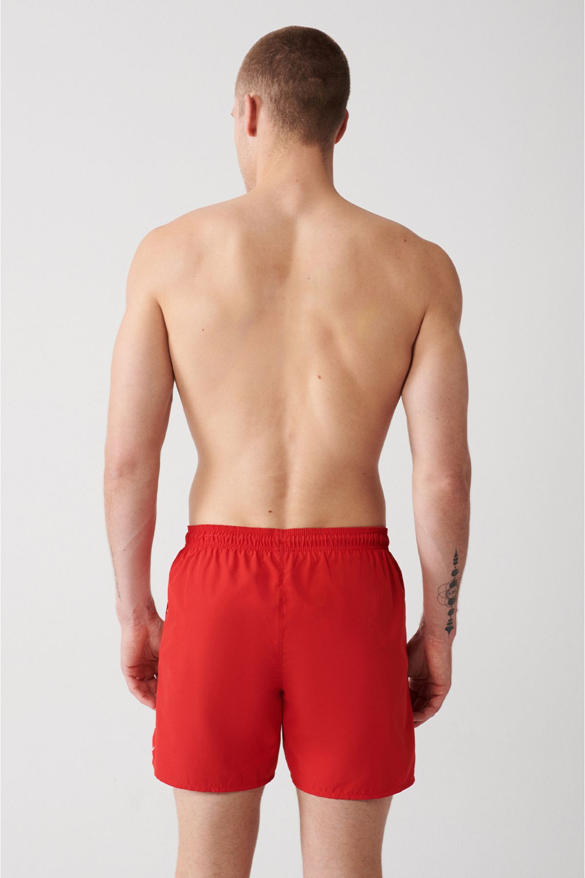 Men's Red Fast Drying Printed Standard Size Mayo Sea Short E003802