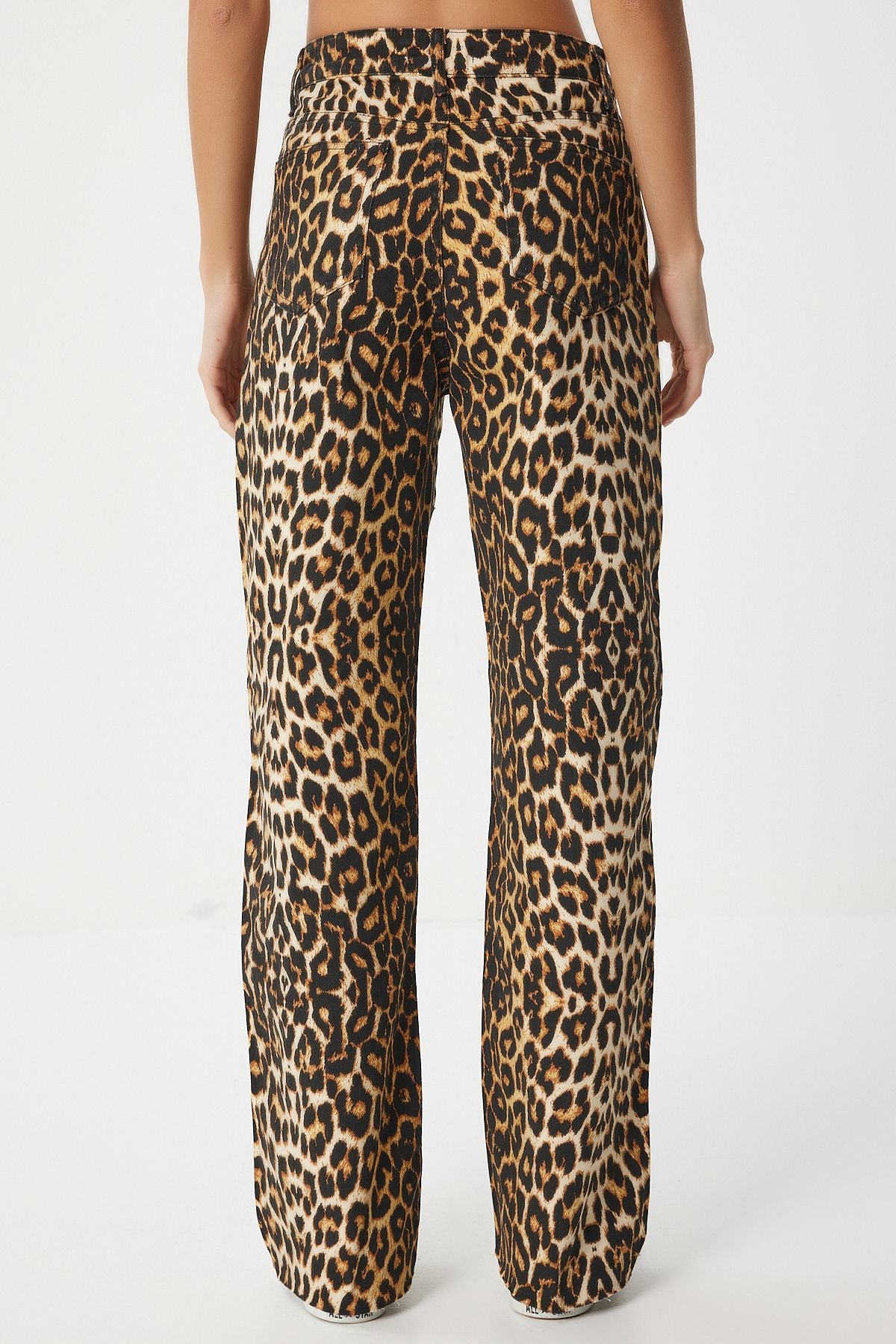 Kadın Siyah Bej Leopar Desenli Straight Jeans RH00029