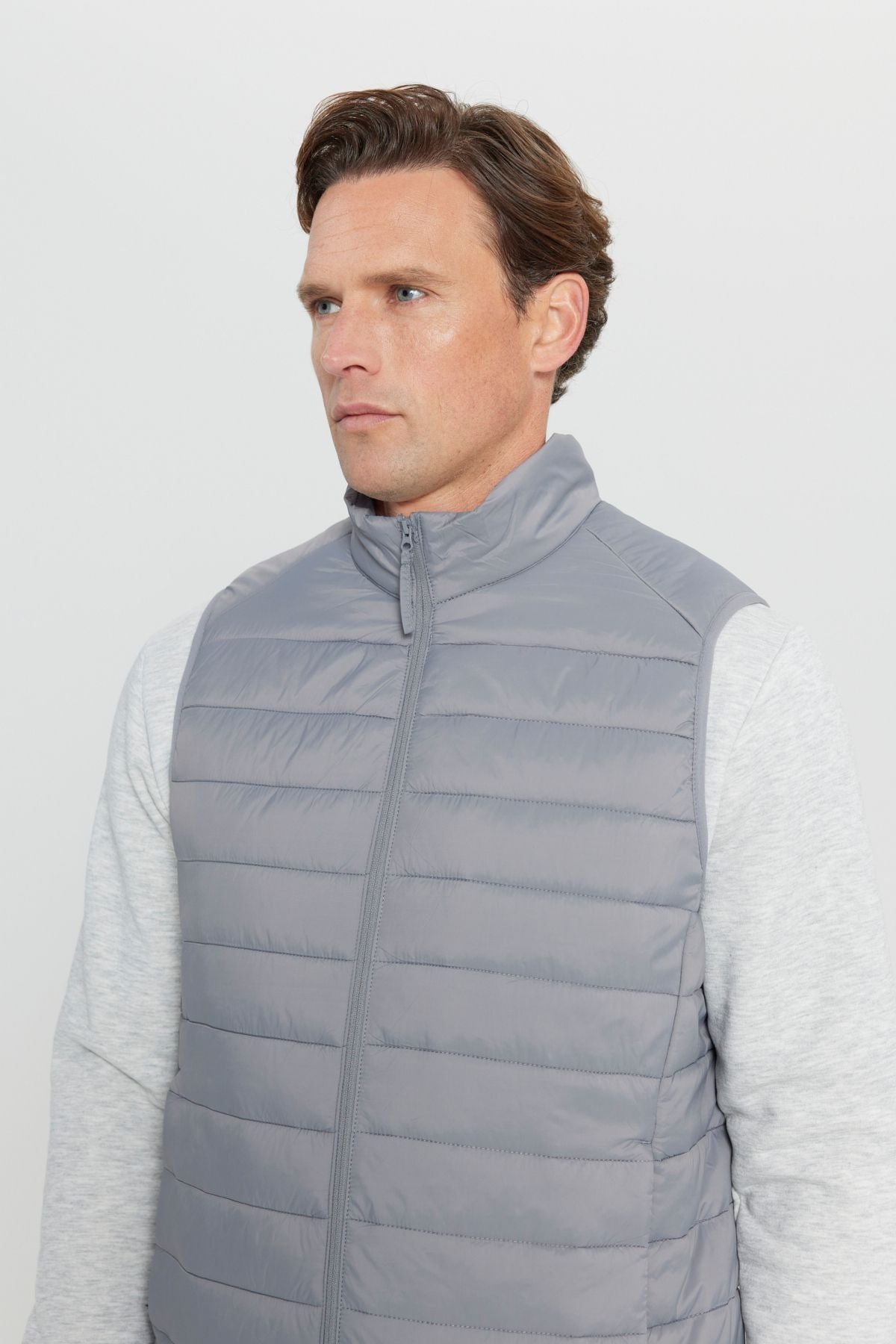 Men's gray swell