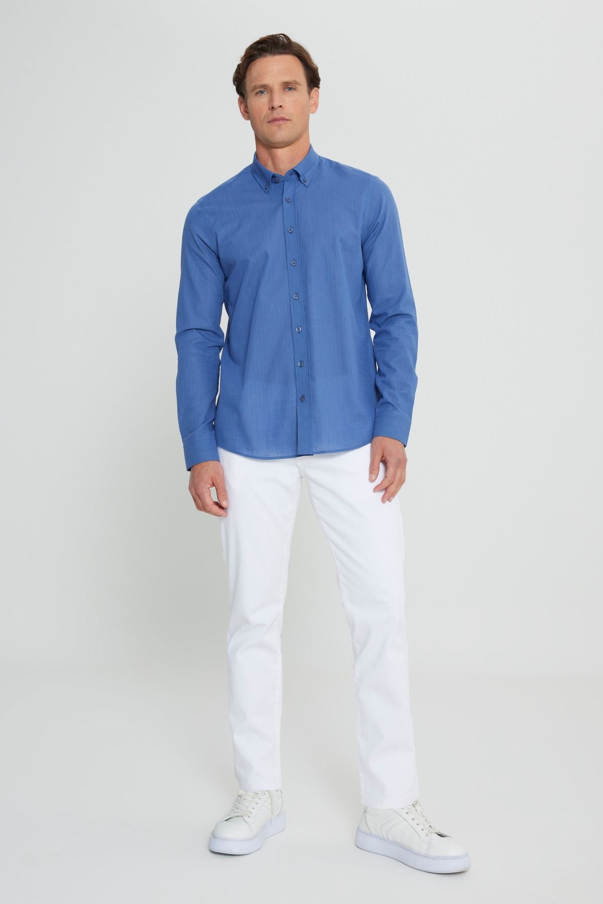 Men's Indigo 100 %Cotton Breathing Fabric Flamle Oxford Slim Fit Fit Narrow Cutting Buttoned Neck Shirt