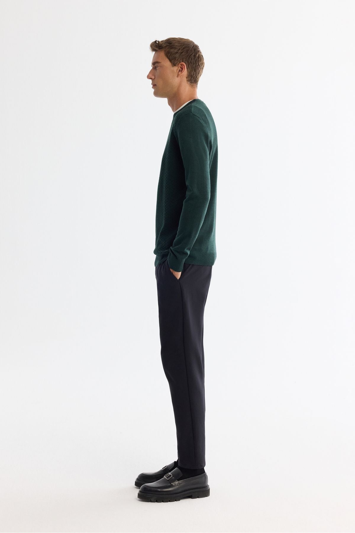 Men's Green Bicycle Neck textured knitwear sweater E005109