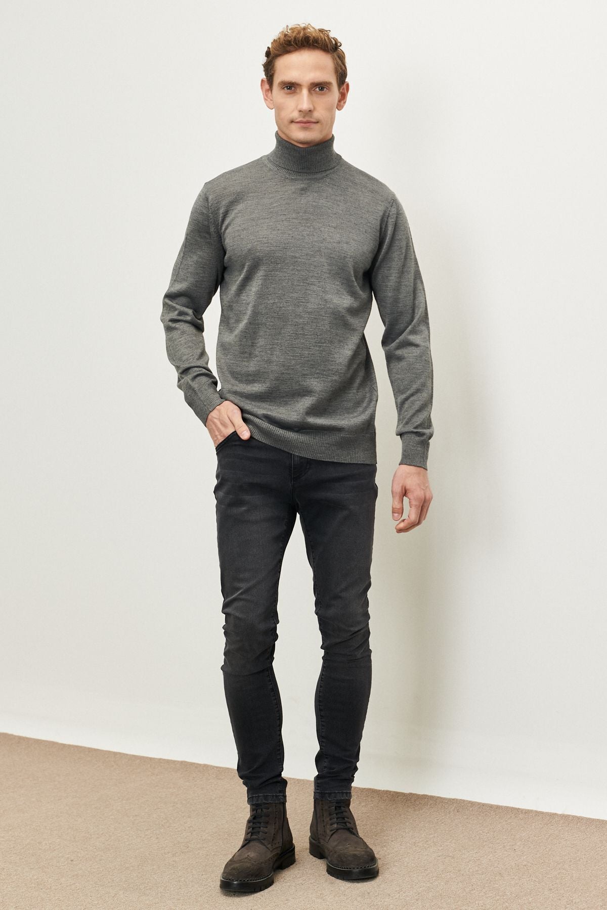 Men's Gray Melanj With non -pilling featured standard fit Full Fisherman Yaka Knitwear Kazakh