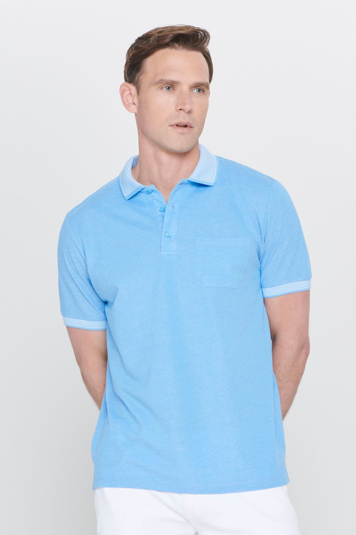 Men -Plugging Cotton Fabric Regular Fit comfortable cut blue curved polo collar pocket t -shirt