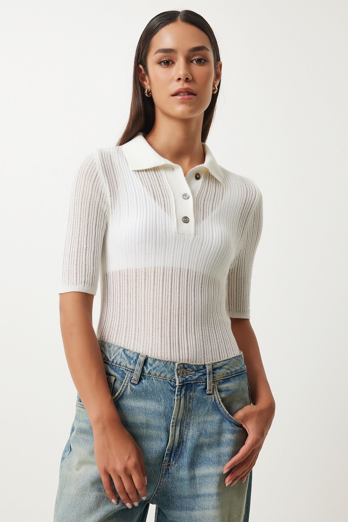 Kadın Ekru Polo Yaka Hafif Transparan Triko Bluz  FN03211