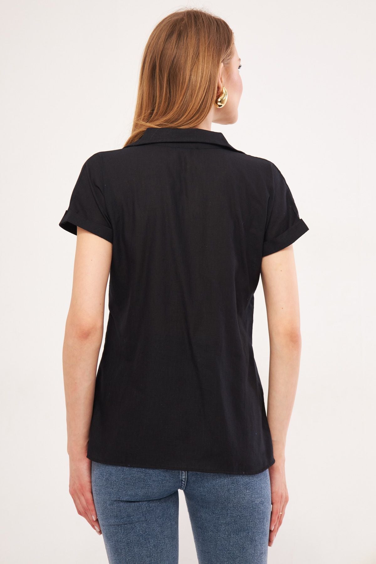 Female Black Short Sleeve Linen Shirt ARM-24Y001038