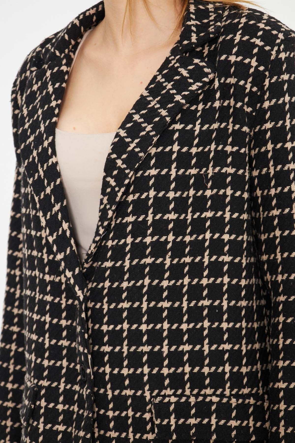 Female Beige Men's Collar Pocket Cover with a homeland oversize jacket ARM-25K00106060