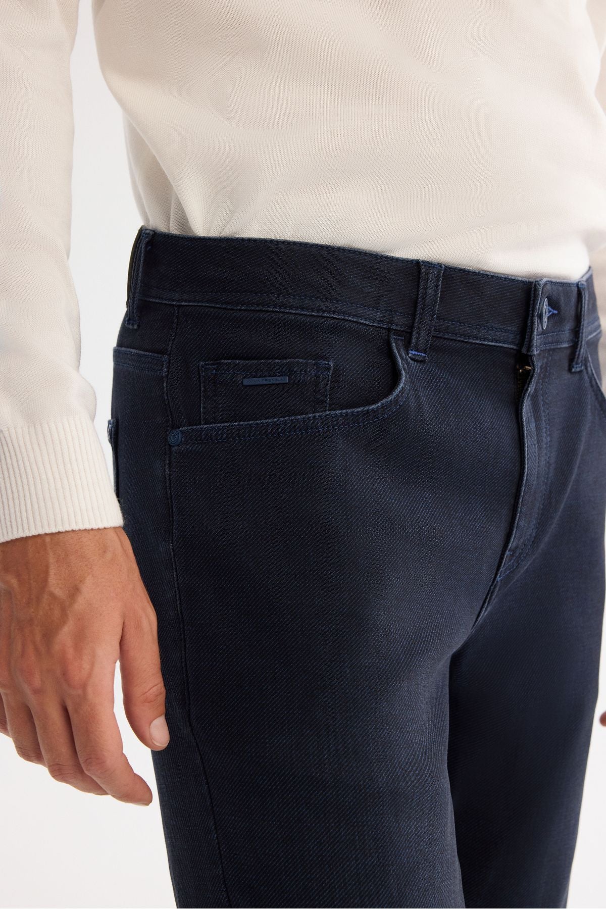 Erkek Lacivert Eskitme Yıkama Overdy Jean Pantolon A42Y3523