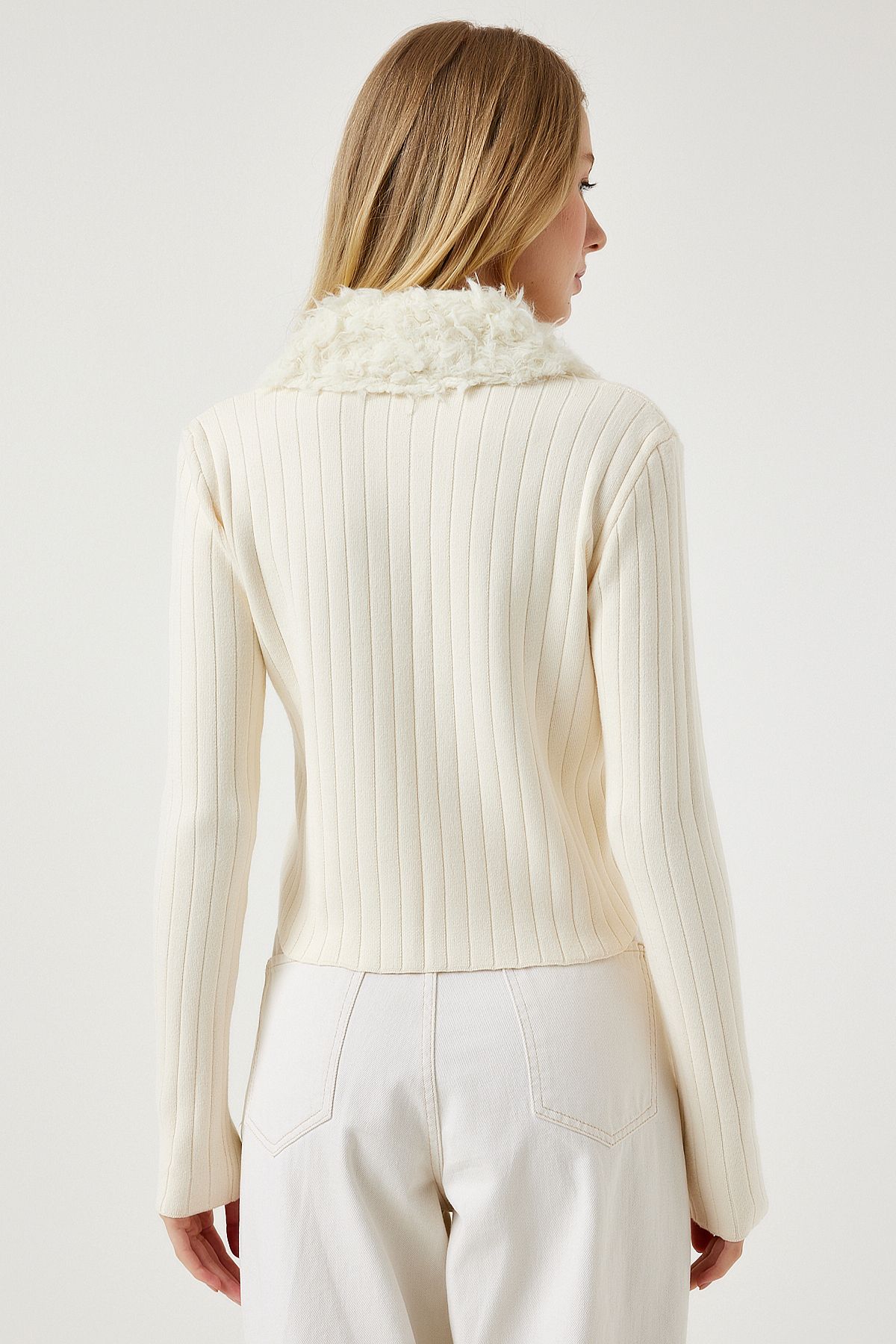 Women's Cream Fur Yaka Soft textured knitwear cardigan yy00204