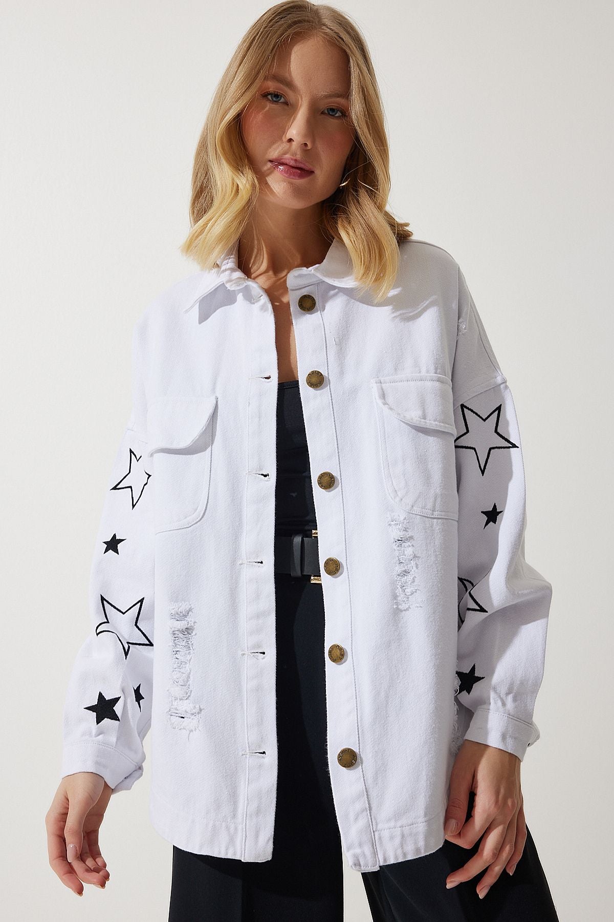 Woman White Star Embroidered Oversize Shirt Jacket SA00026