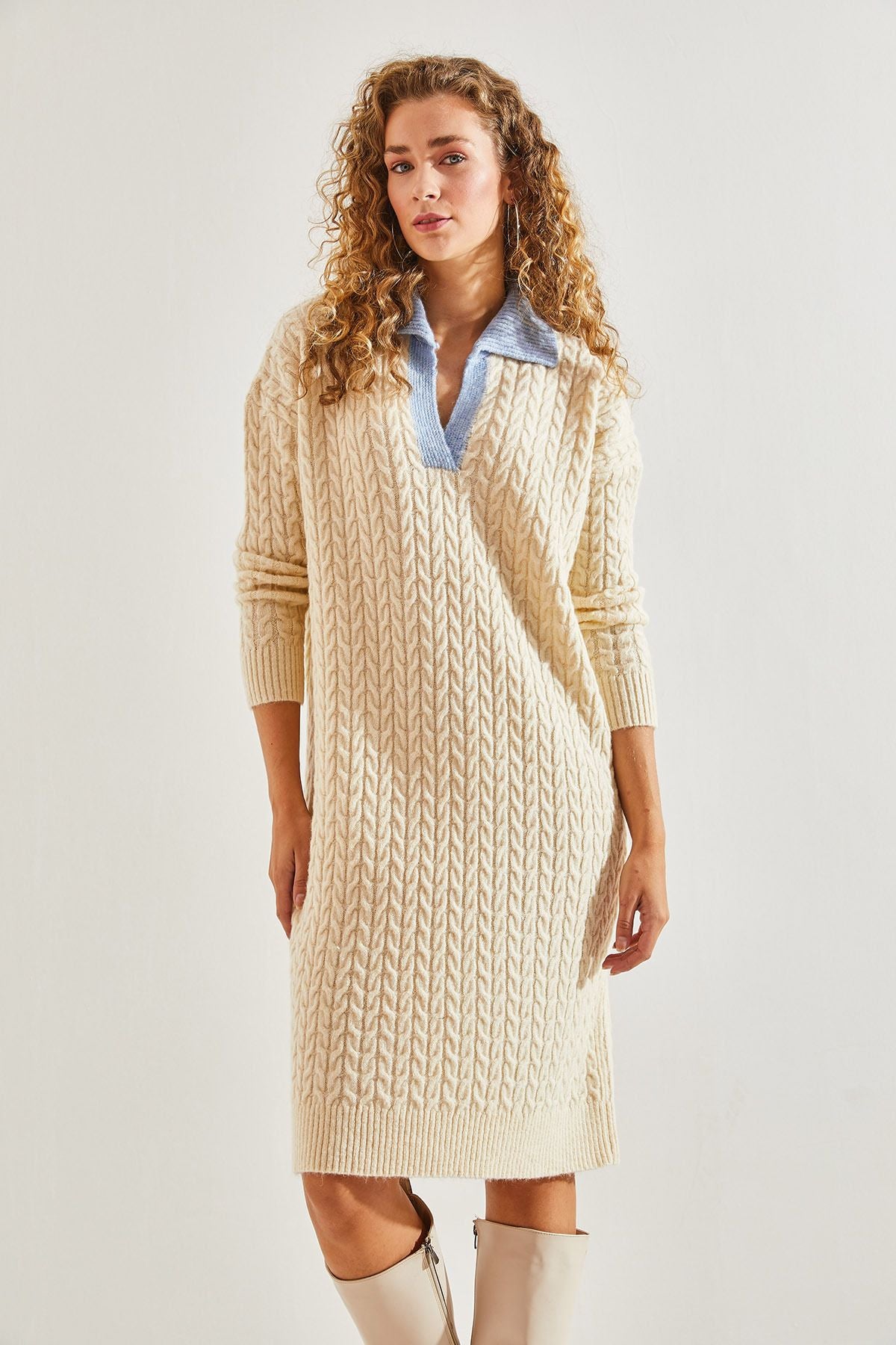 Women's collar colored knitwear dress