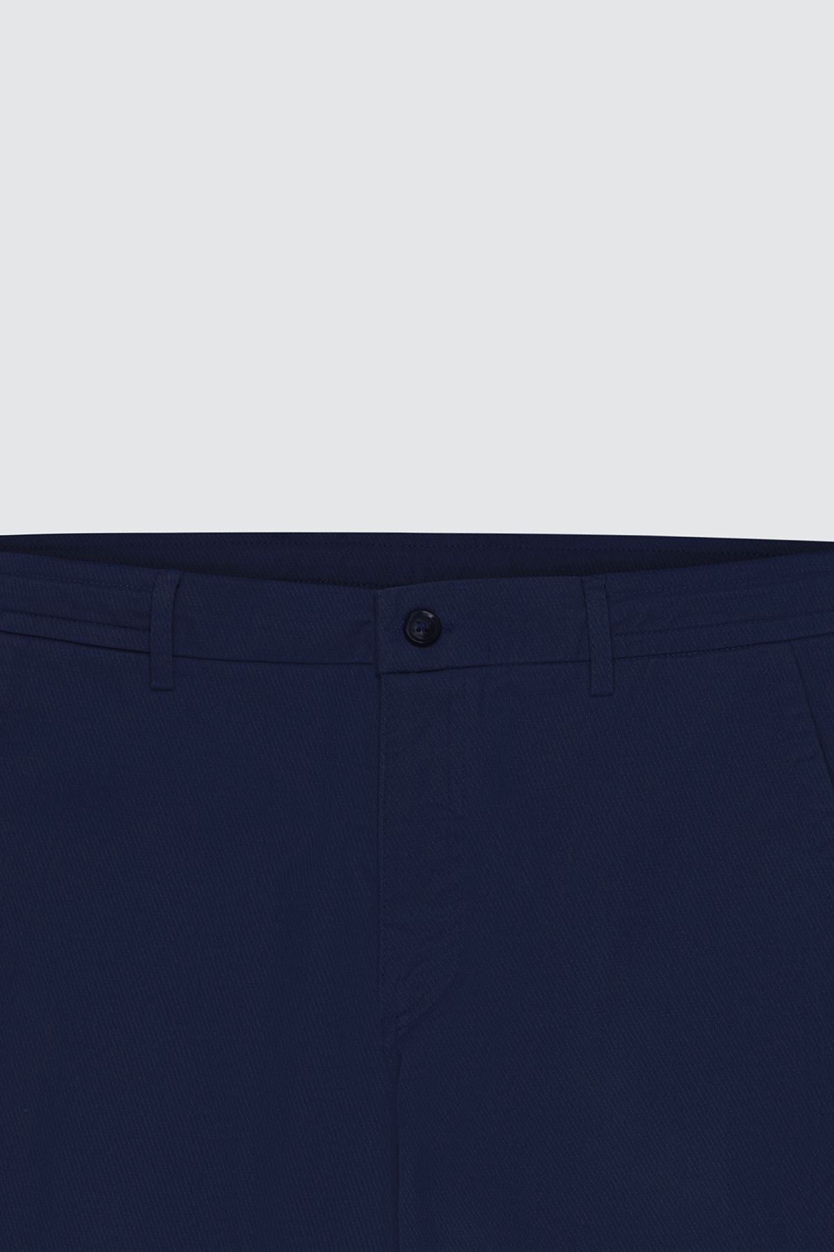 Men's navy blue oversize plenty of cut waist -tied cotton flexible flexible backpone pocket pants