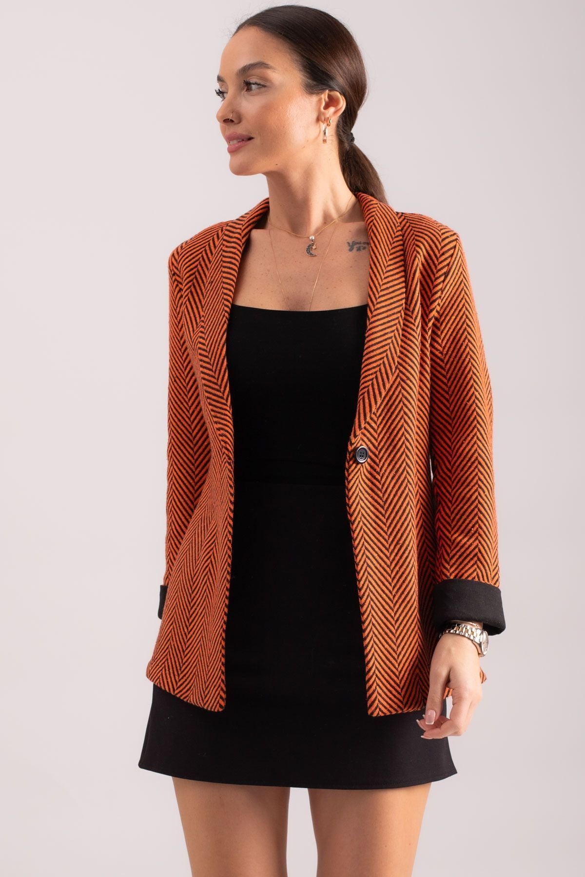 Women's Orange Fish Ridge Pattern Folding Single buttoned stamp jacket ARM-24K001066