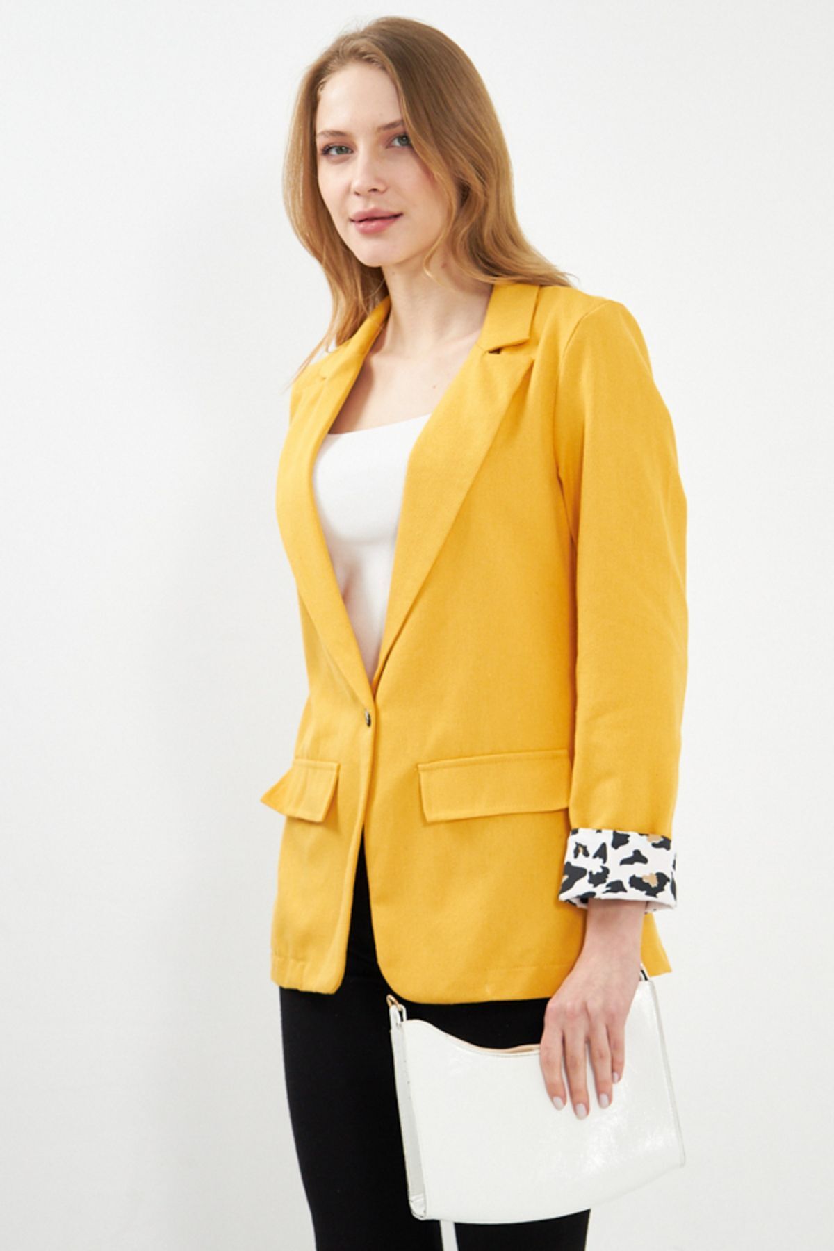 Female mustard dekaeksi jacket jacket with mobile lid arm leopard Arm-24y001039