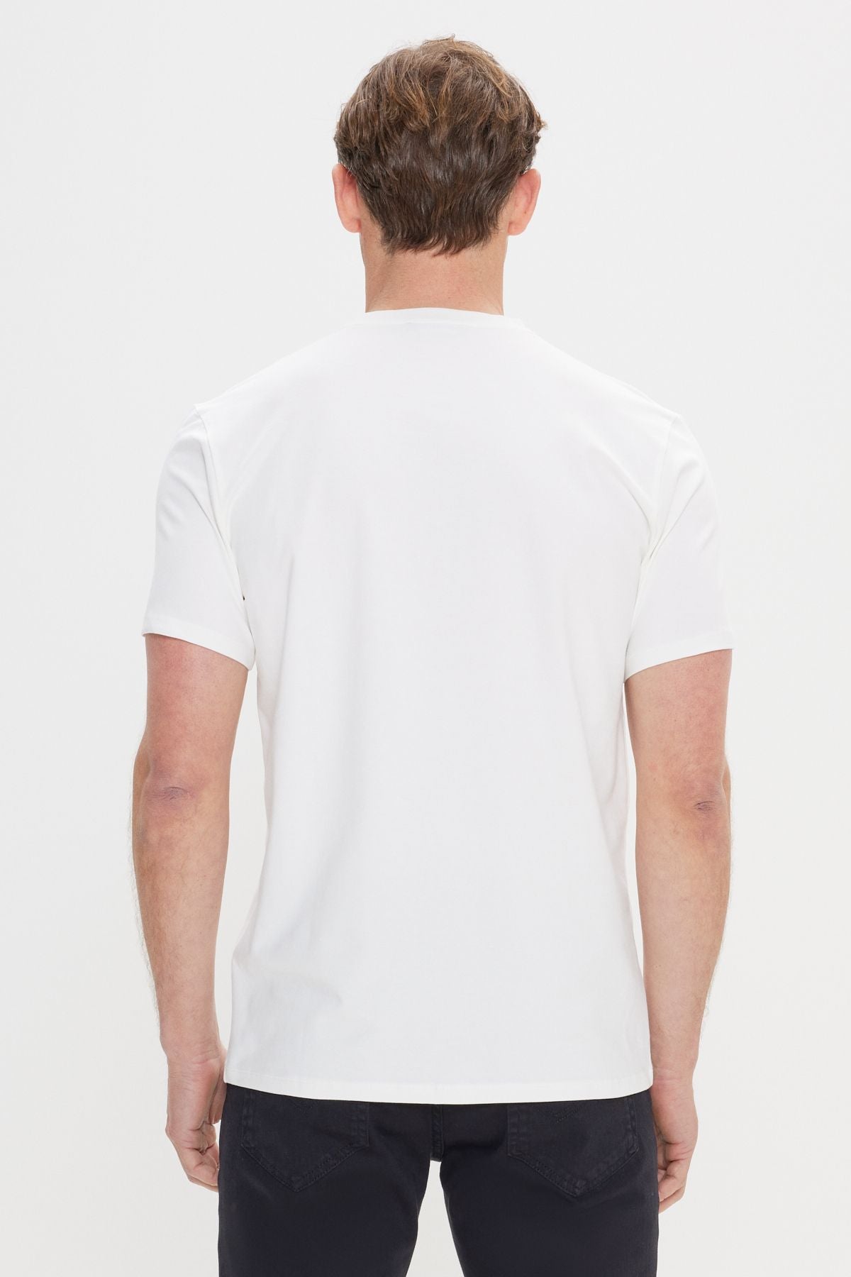 Men's white slim fit narrow cut cotton flexible printed printed bike collar t -shirt