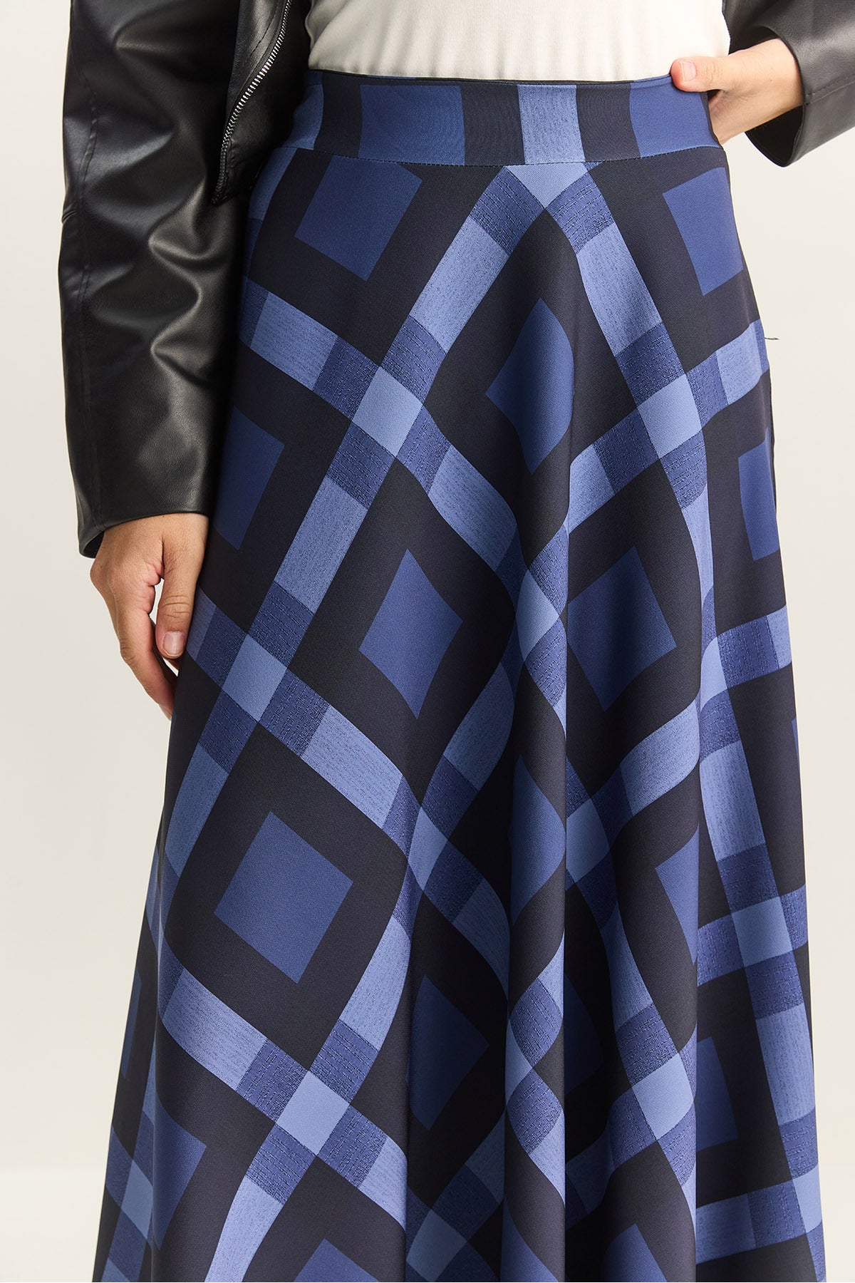 Women's Plaid Patterned Lined Maxi Flared Skirt DE251118 60283879