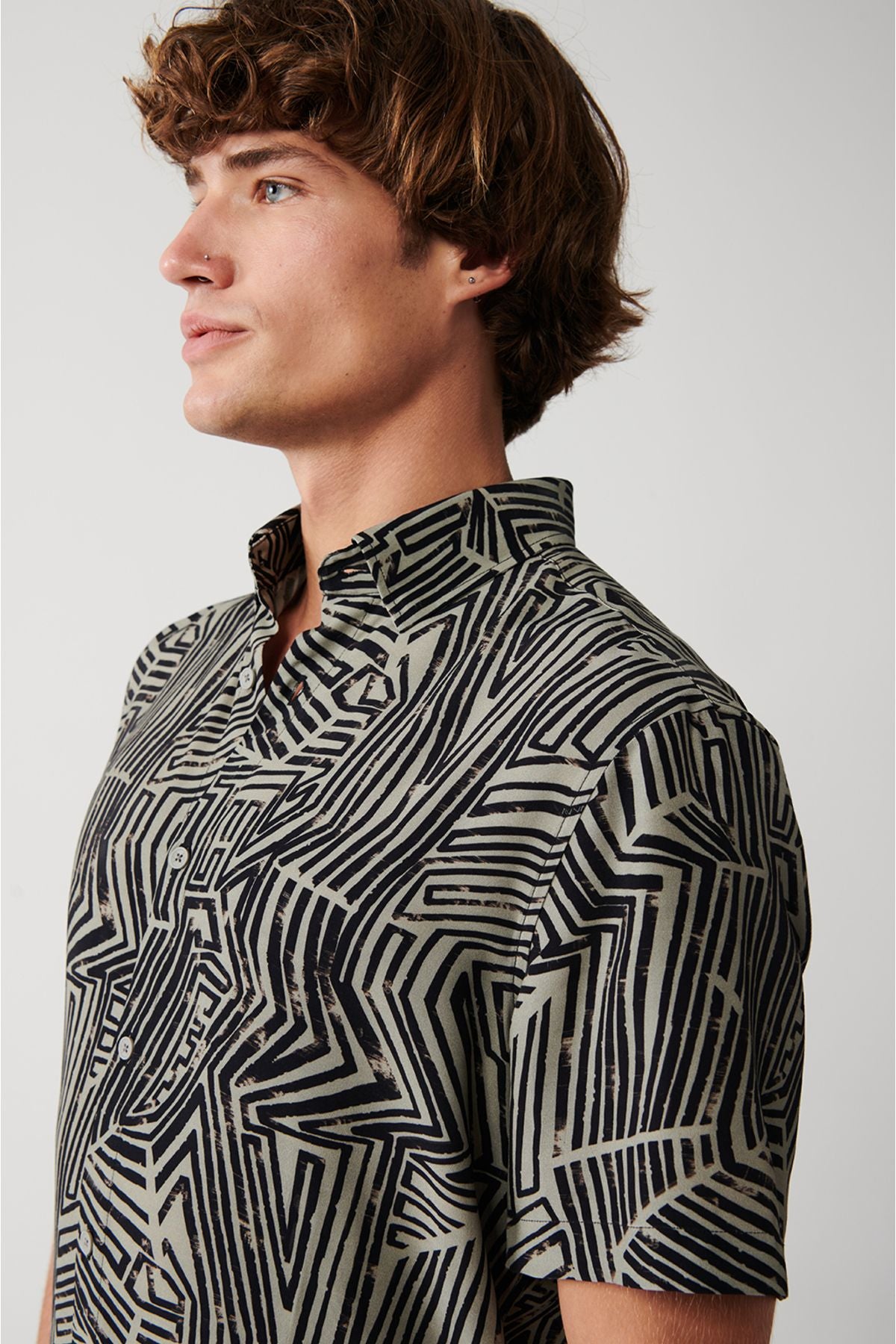 Men's mink viscose patterned short sleeve shirt A31y2199