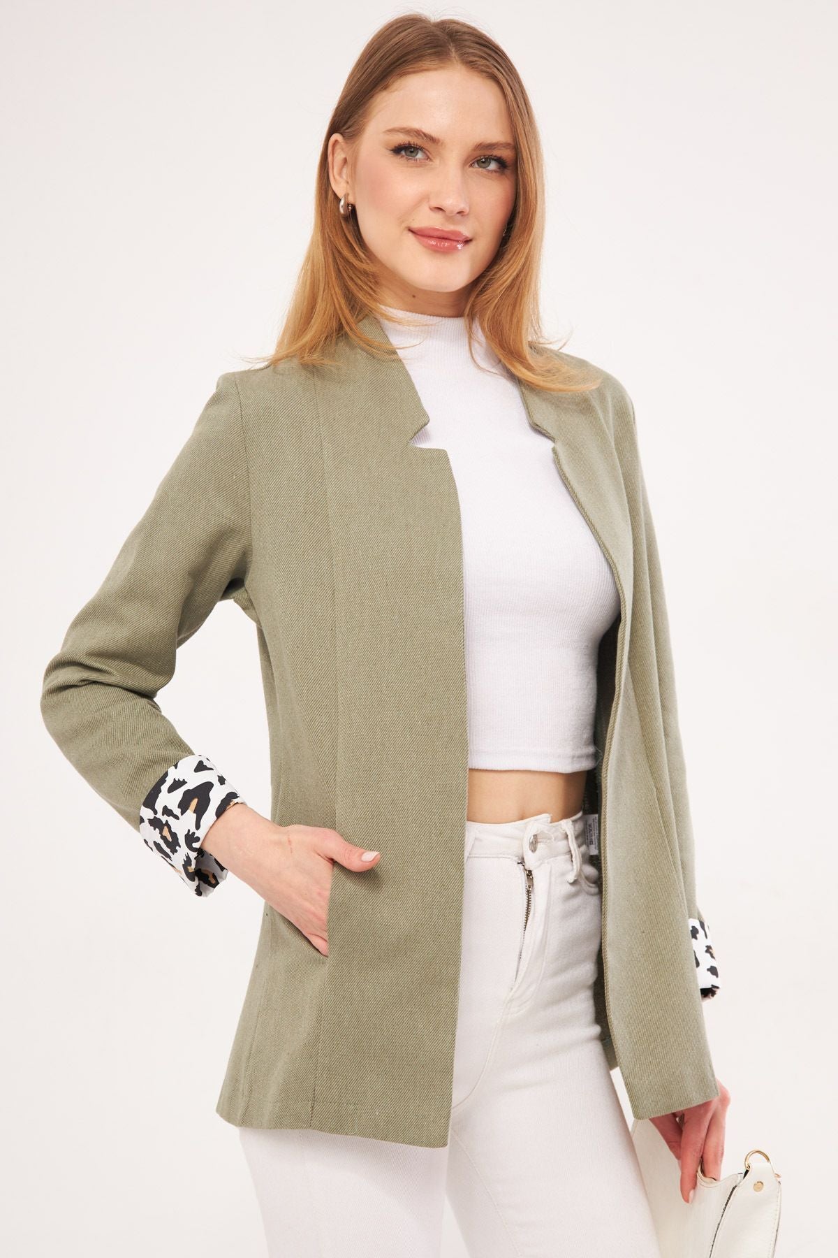 Woman Khaki Ikosiena jacket upright neck sleeve intra-arm leopard patterned ARM-24Y001044