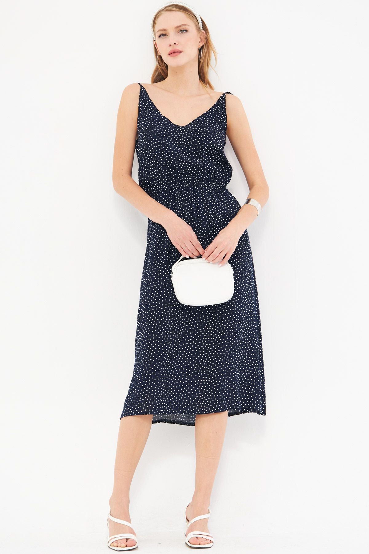 Female navy blue strap V-neck waist tire midi height patterned cloch dress ARM-24Y001103