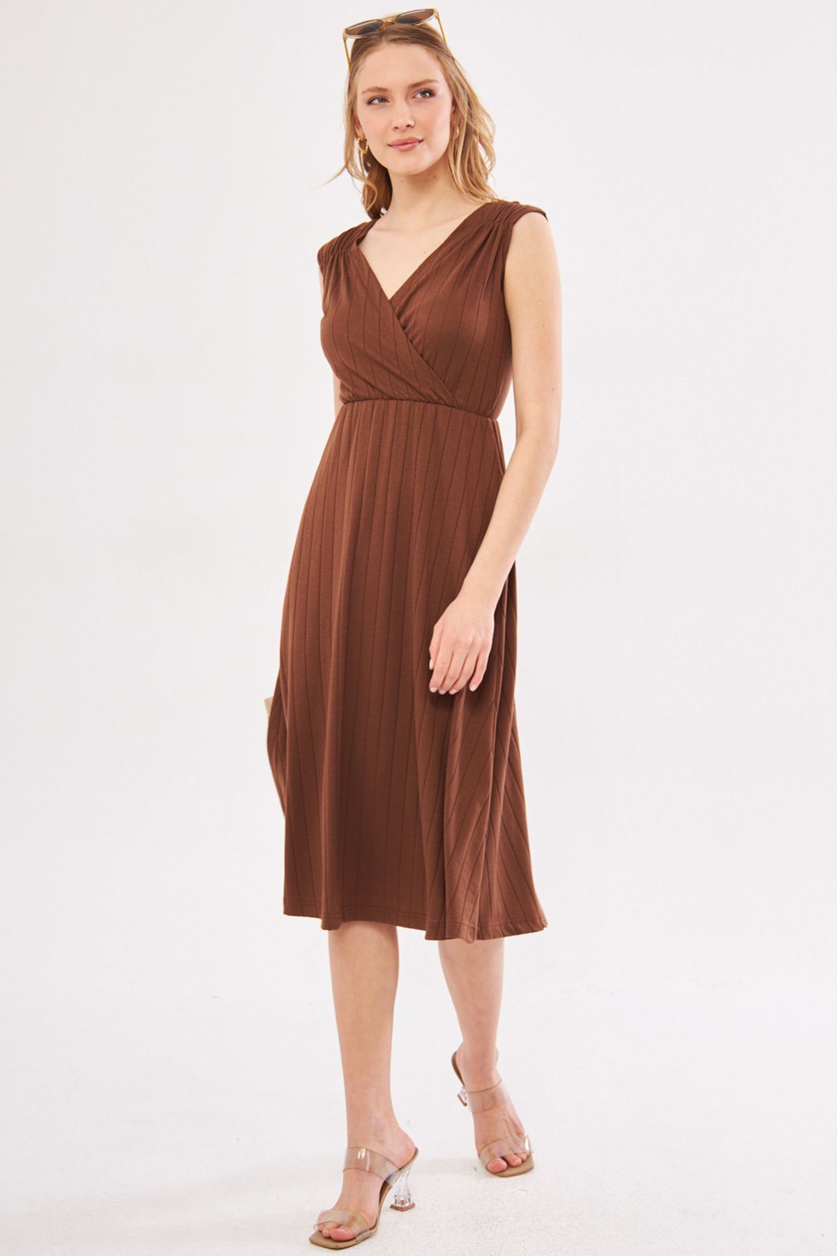 Female Coffee Waist and Shooter Skill Cruve Cruve Midi Boy Dress ARM-24Y001017