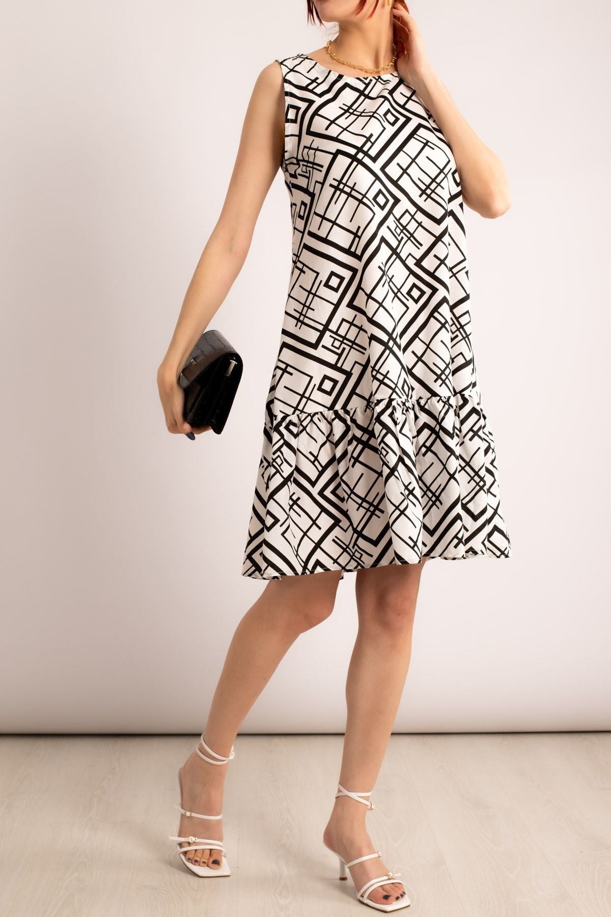 Women's White Patterned Skirt Ruffled Sleeveless Dress Arm-23y001049