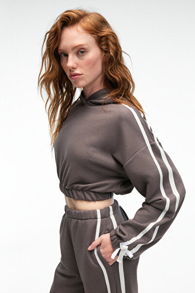 ROSELLE Women's Hooded Side Stripe Ribbon Detail Crop Anthracite Sweatshirt