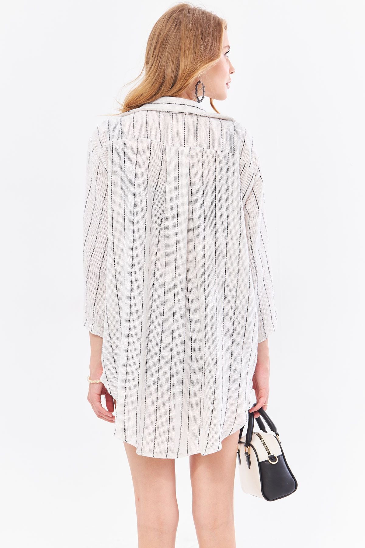 Women's White Striped Front Tie Kimono Shirt ARM-24Y001091