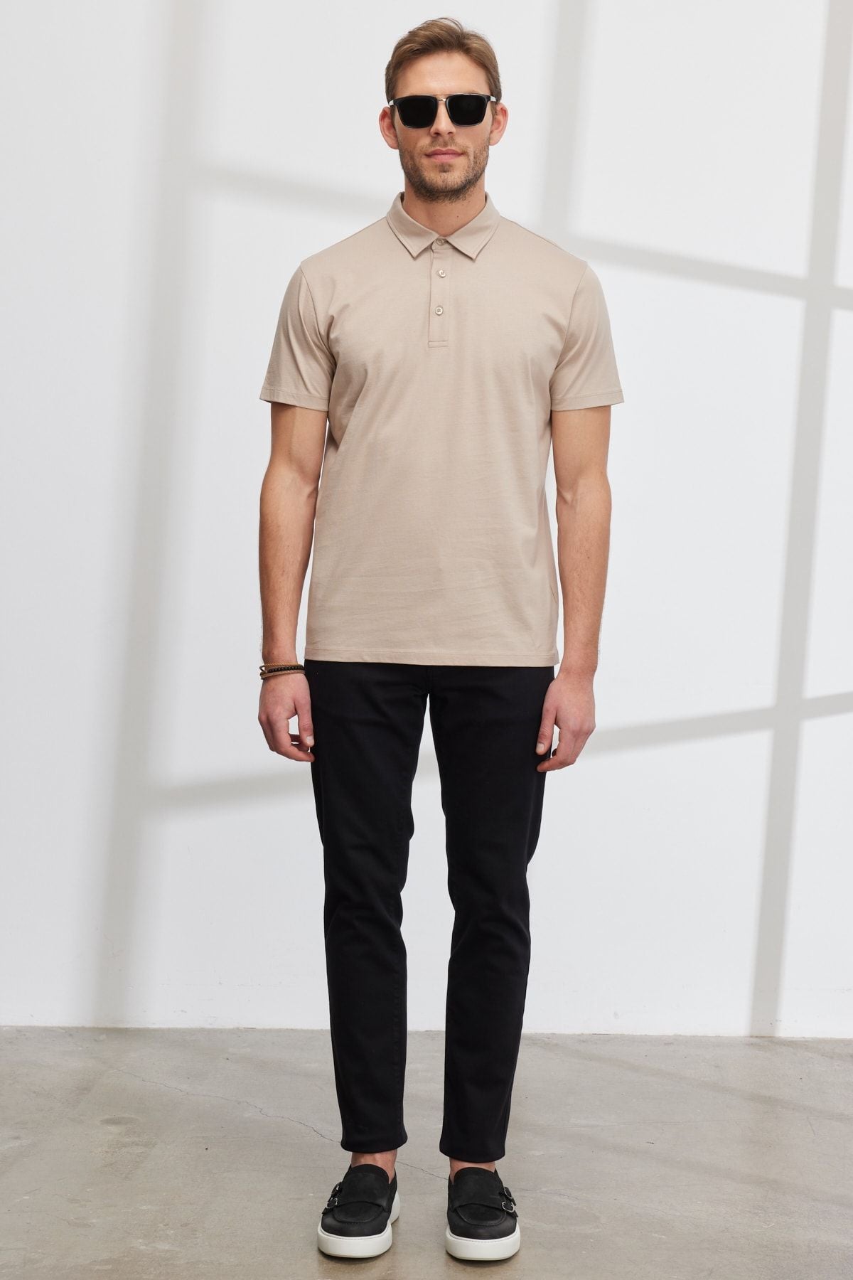 Men's beige slim fit narrow cut polo collar 100 %cotton T -shirt