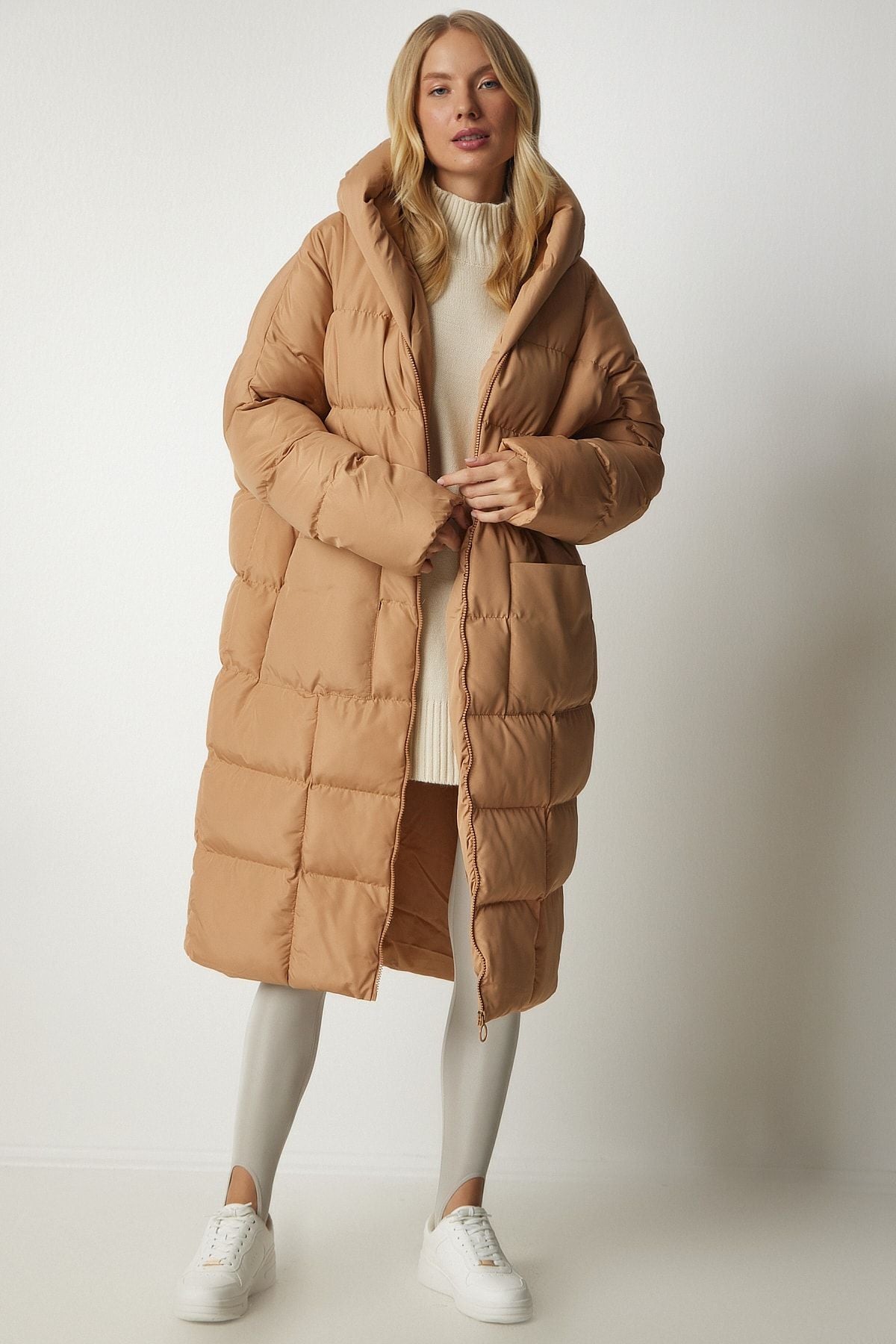 Female Biscuit Hopeding Oversize Long Swelling Coat NT00428