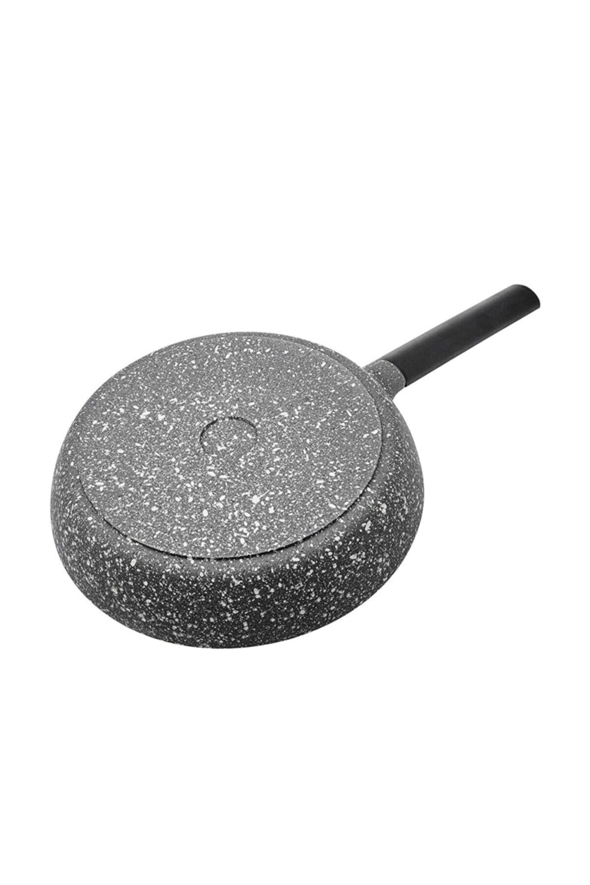 Perge casting pan 24 cm